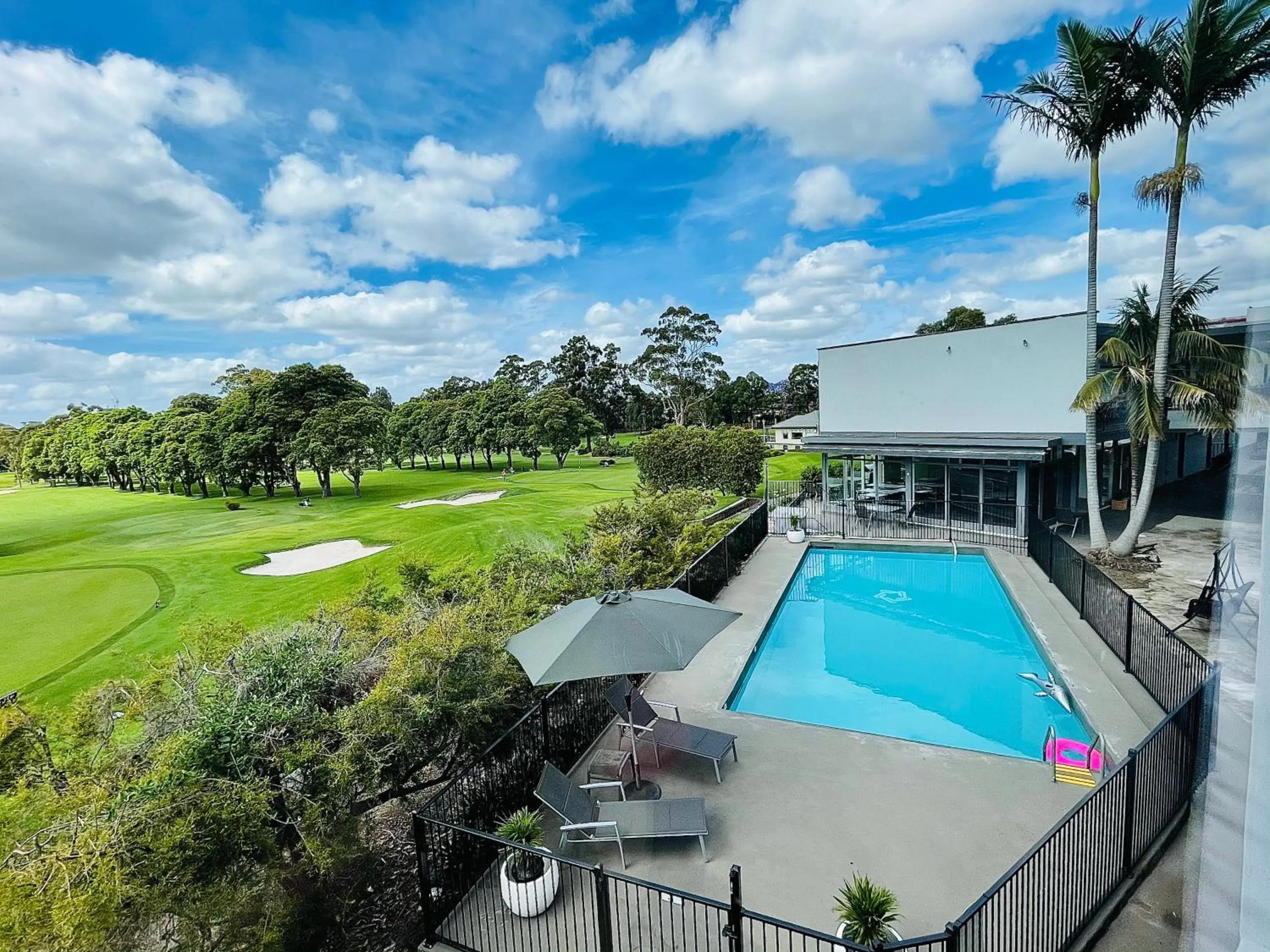 Swimming pool in The Select Inn Ryde