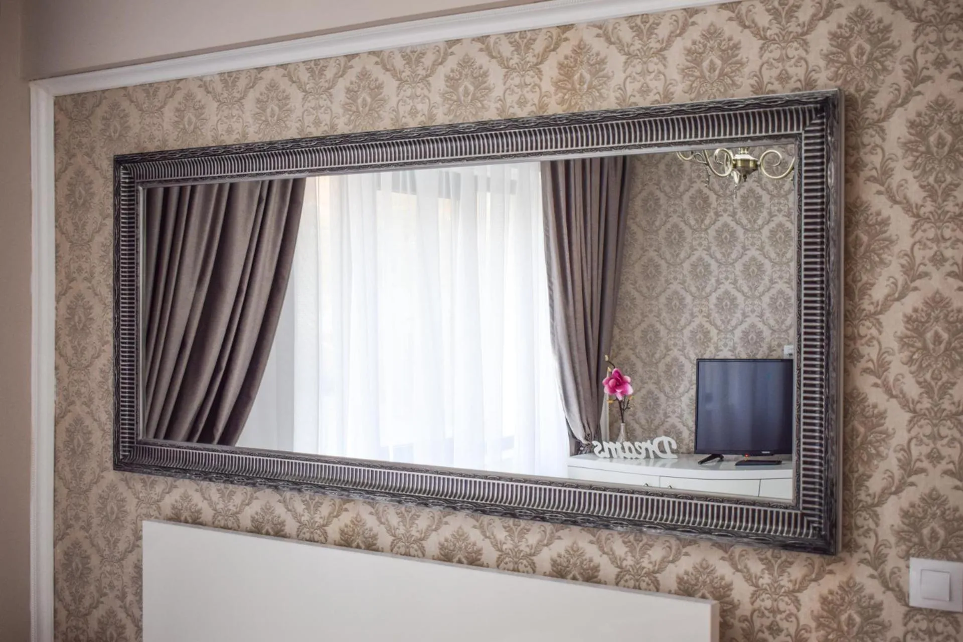 YNS Apartaments