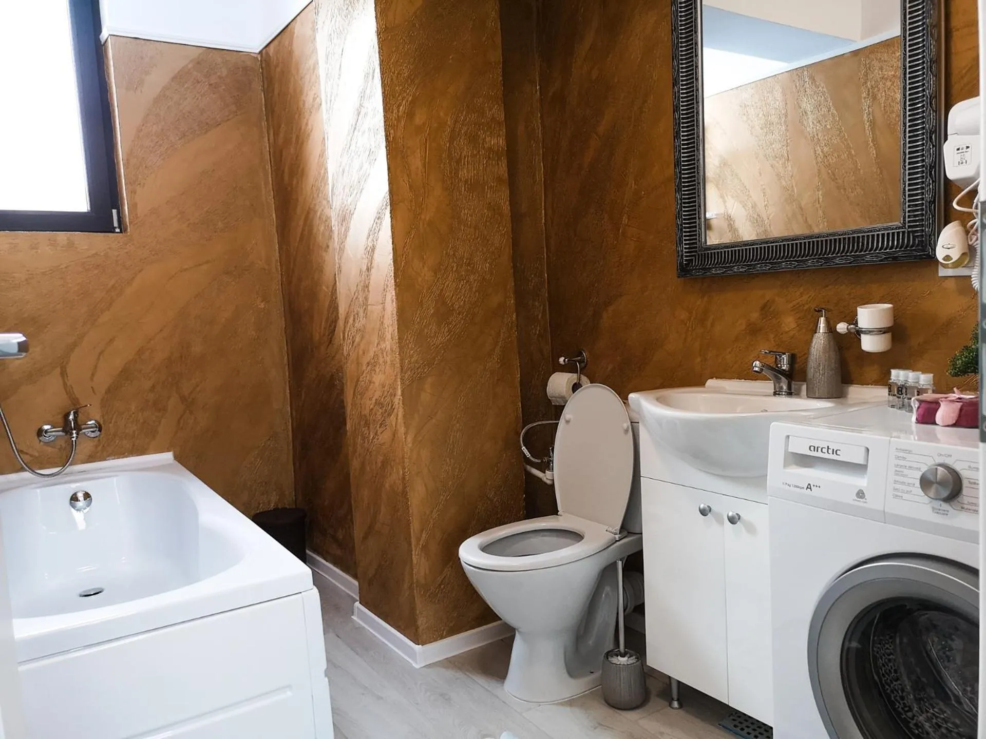 YNS Apartaments