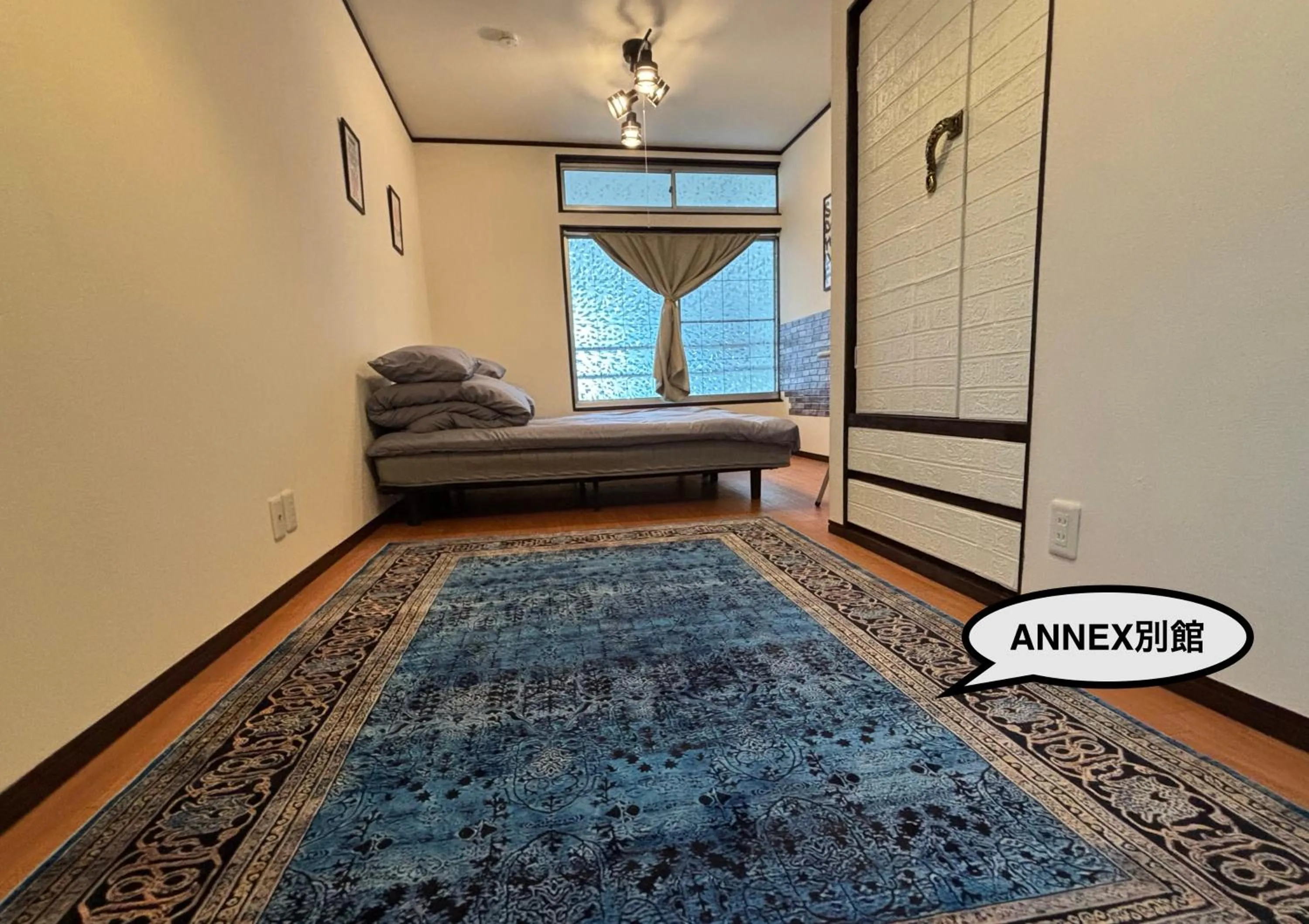 Bedroom, Bed in 777 Takamatsu Guest House