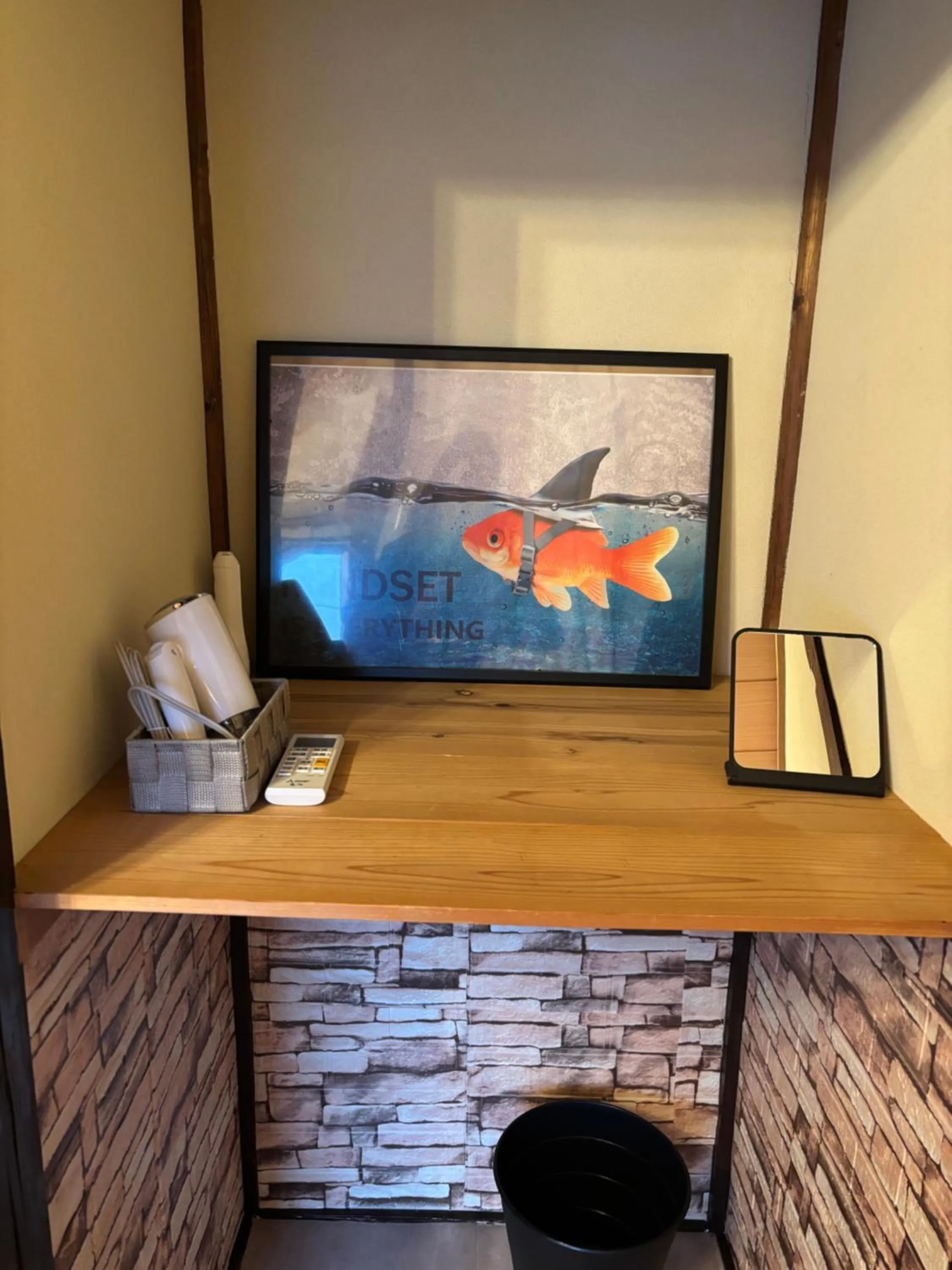 hair dryier in 777 Takamatsu Guest House