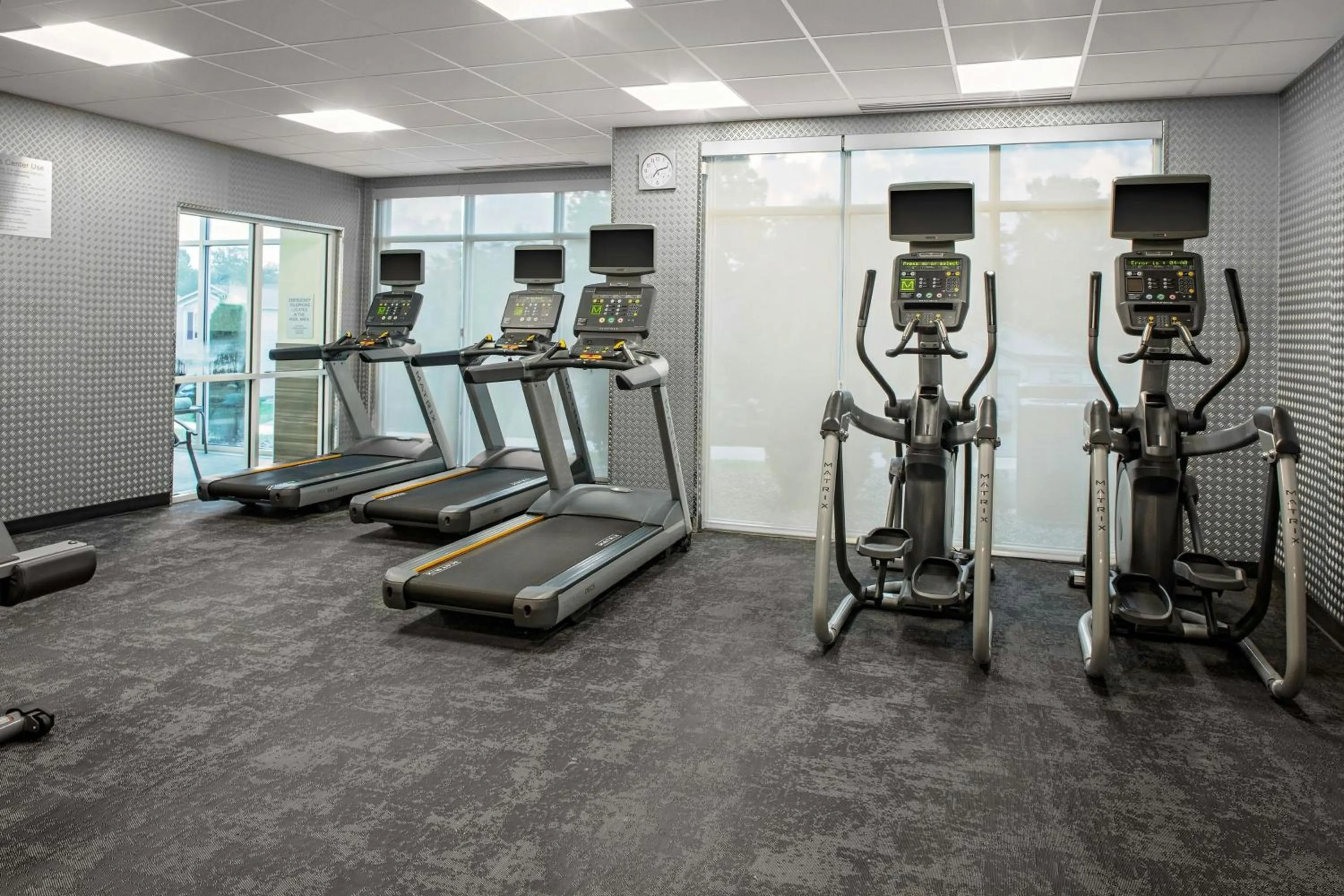 Fitness centre/facilities in Fairfield Inn & Suites by Marriott Indianapolis Greenfield
