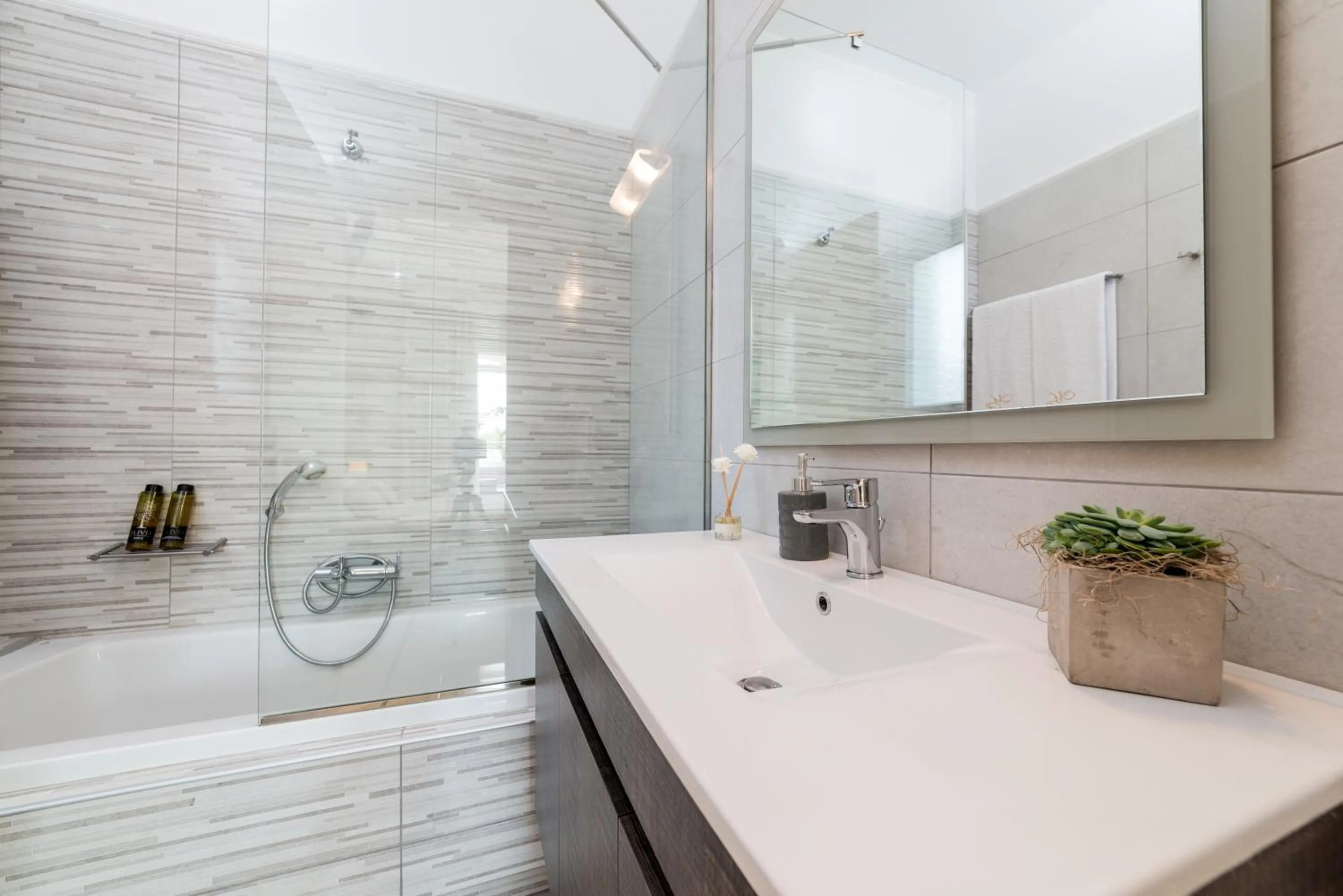Bathroom in Mamfredas Luxury Resort
