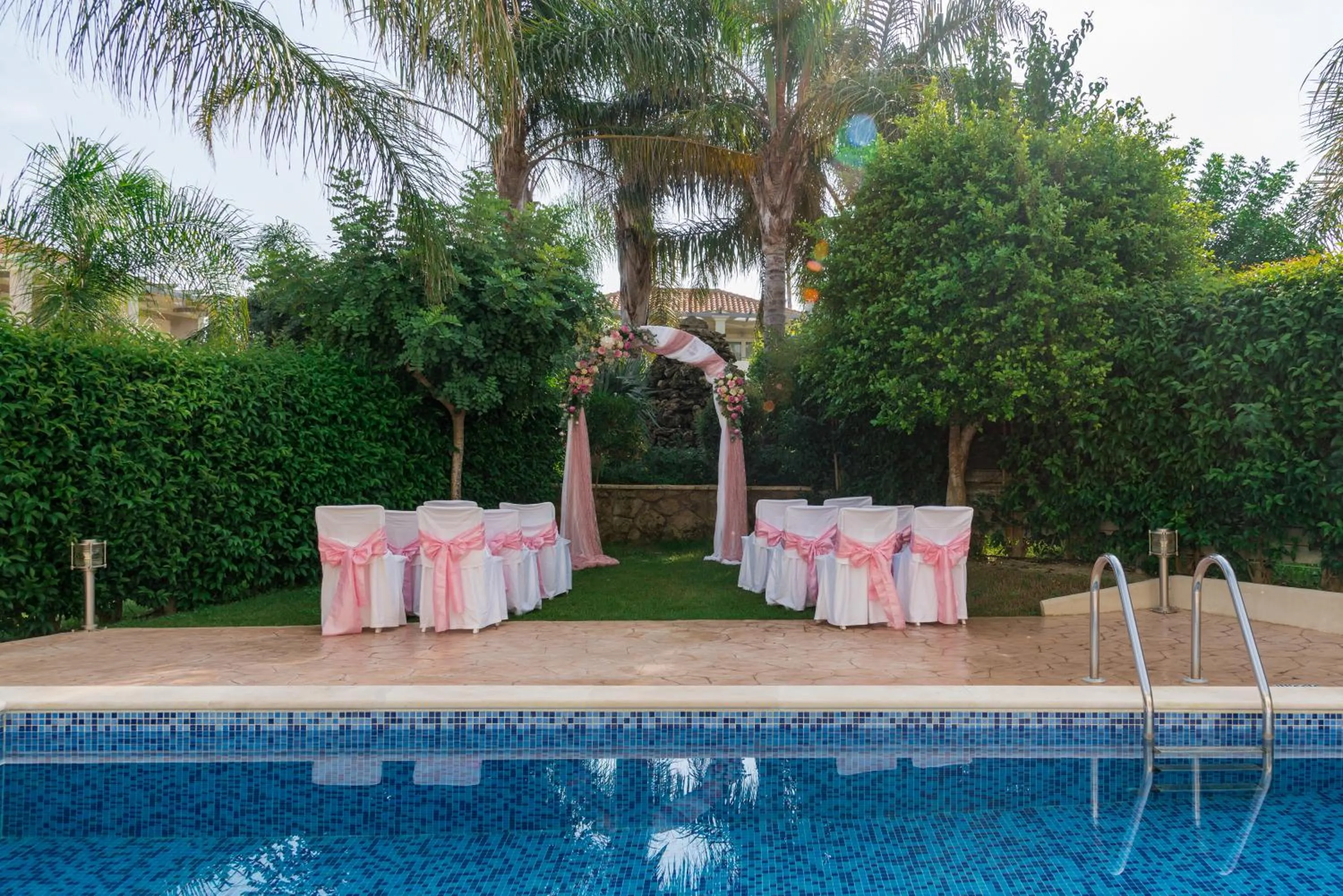 Mamfredas Luxury Resort