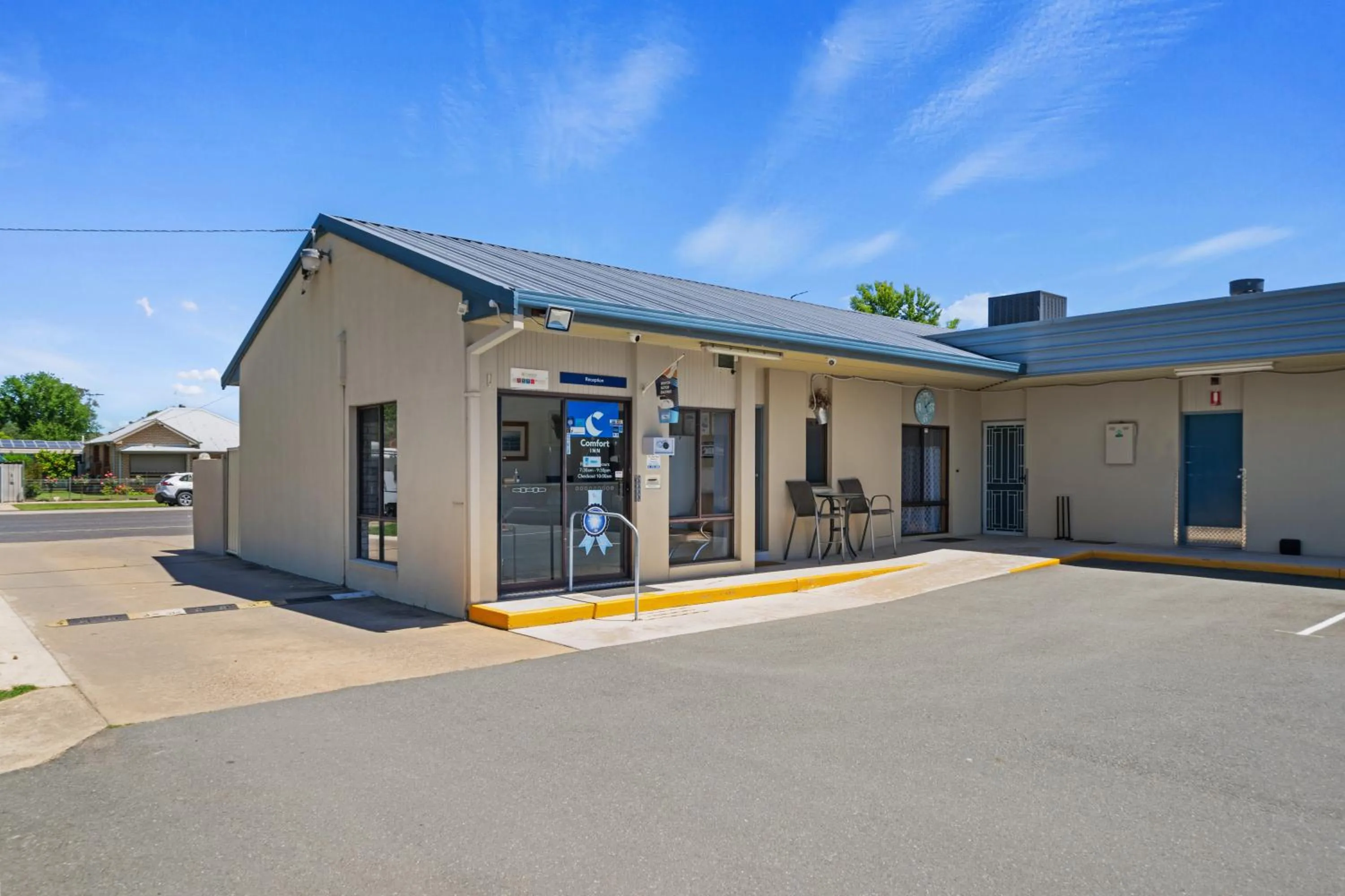 Property building in Comfort Inn Benalla