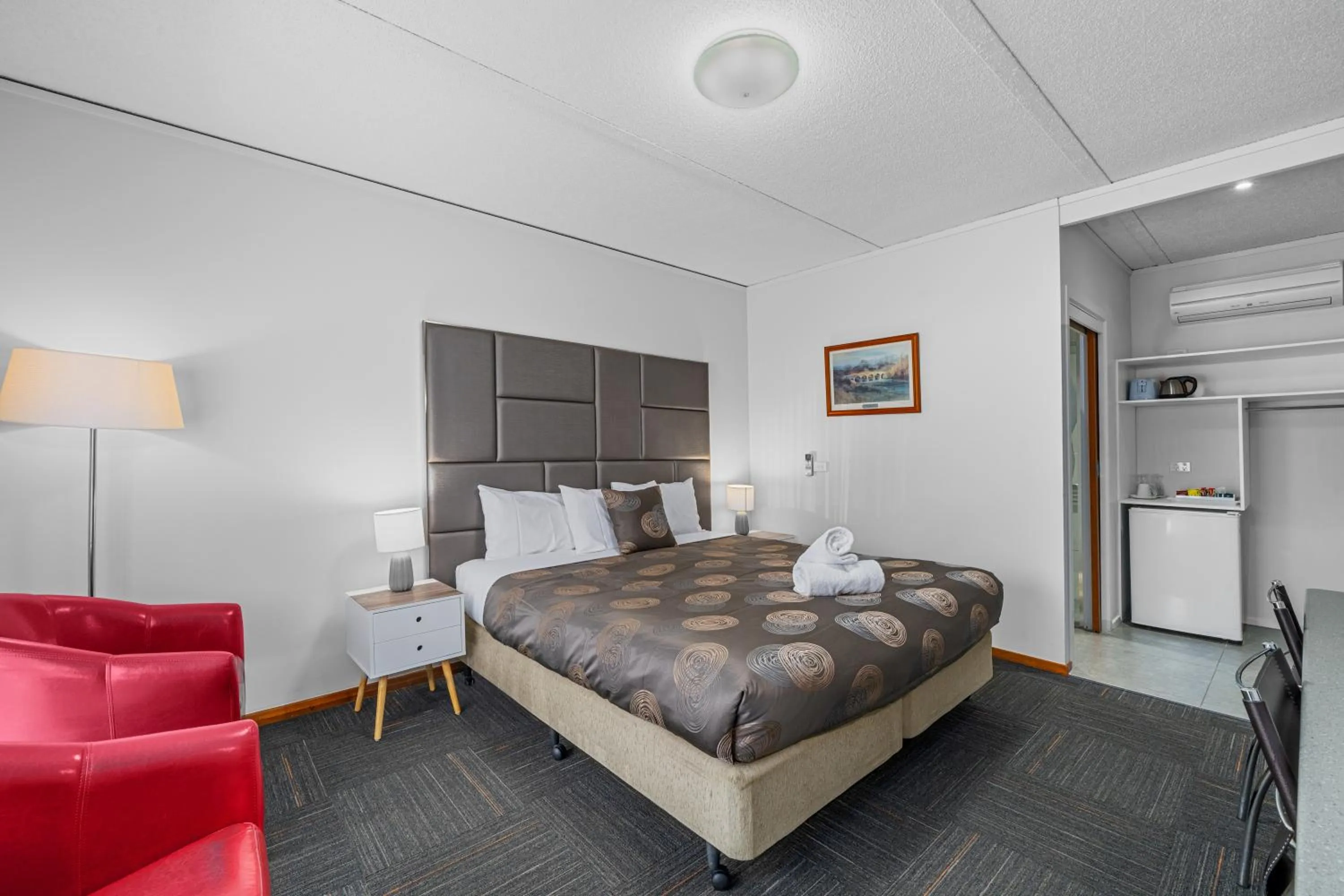 Bed in Comfort Inn Benalla