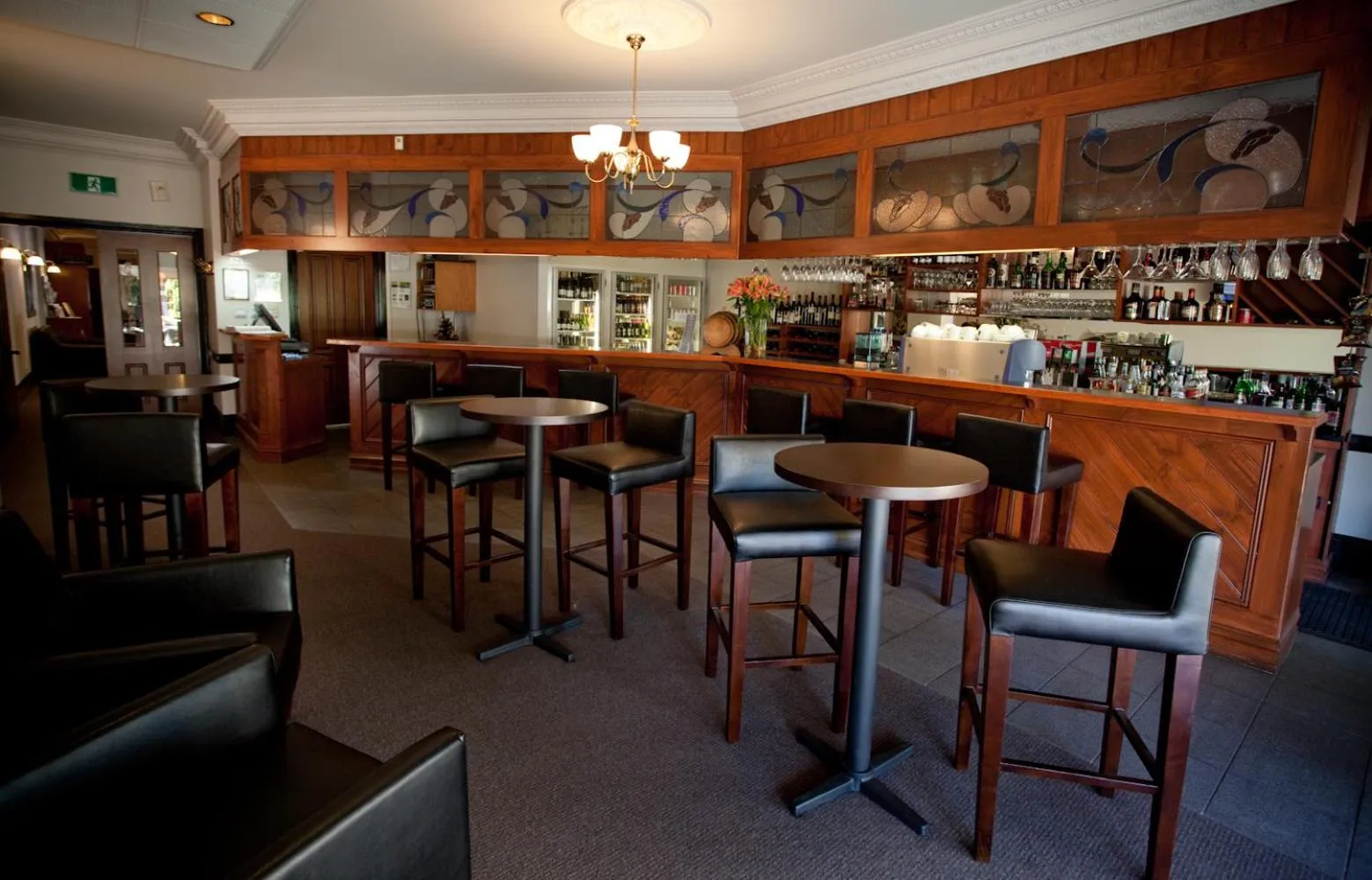 Lounge or bar in Mercure Port of Echuca