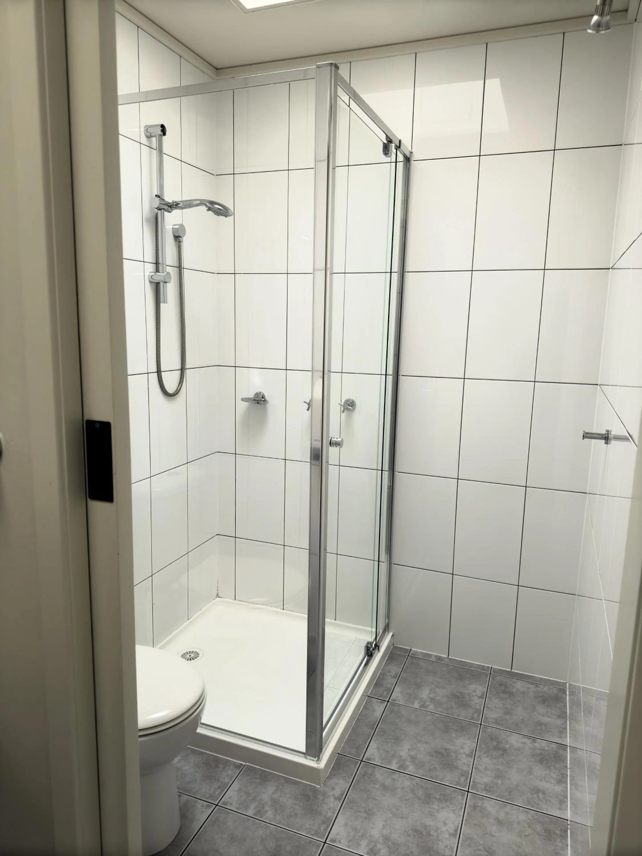 Shower in Botanical Hamilton