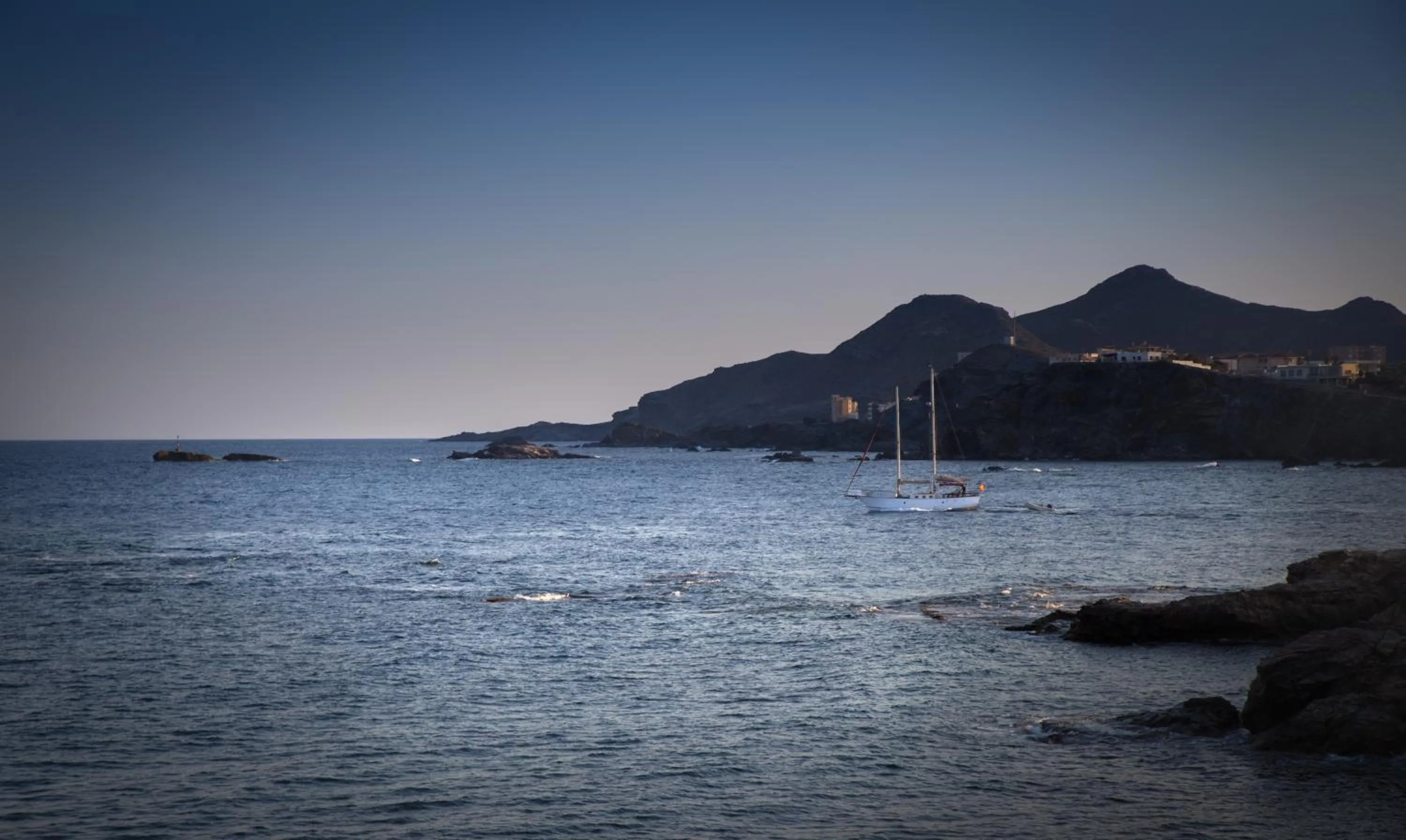 Natural landscape in Hotel Izán Cavanna