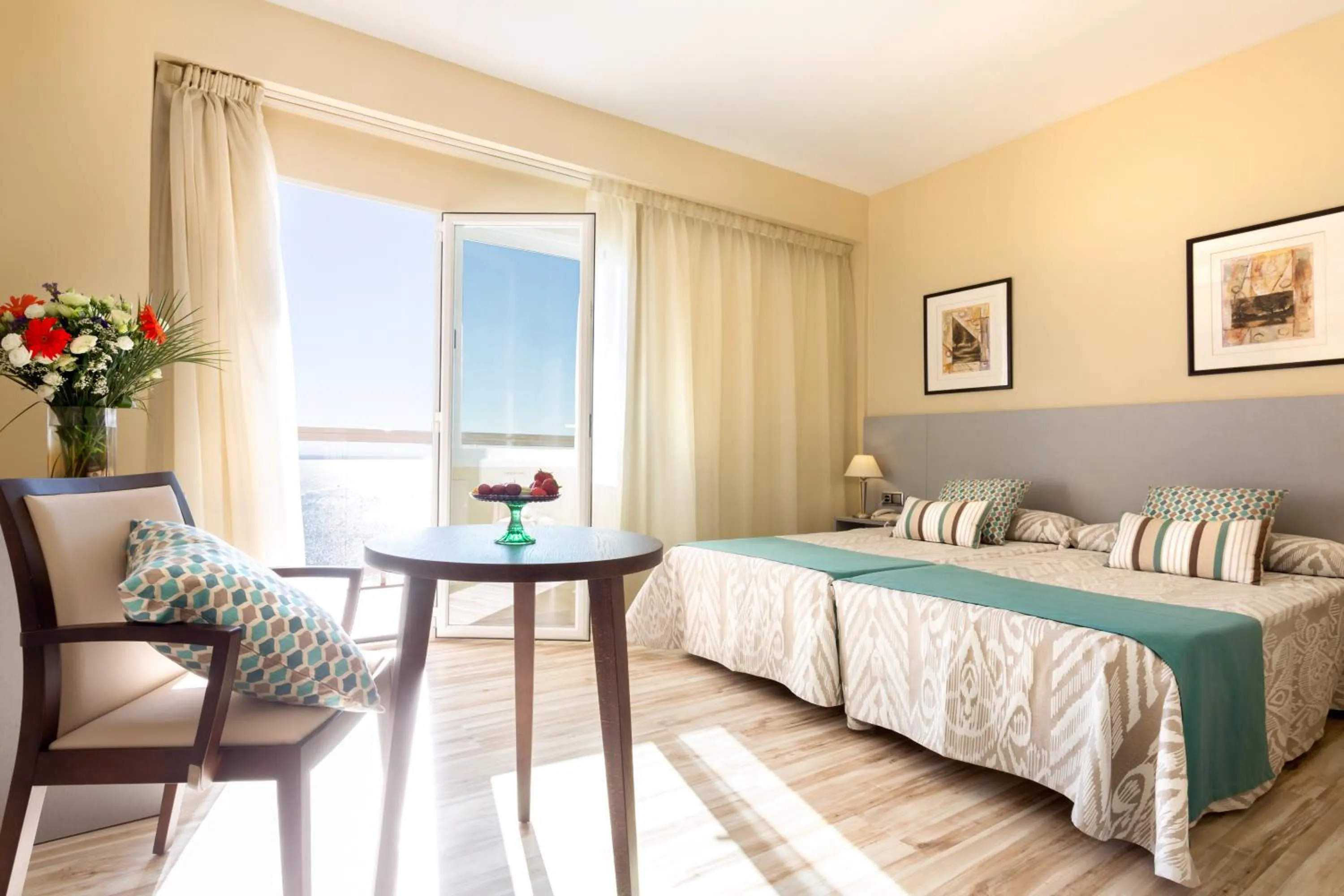 Day, Bed in Hotel Izán Cavanna