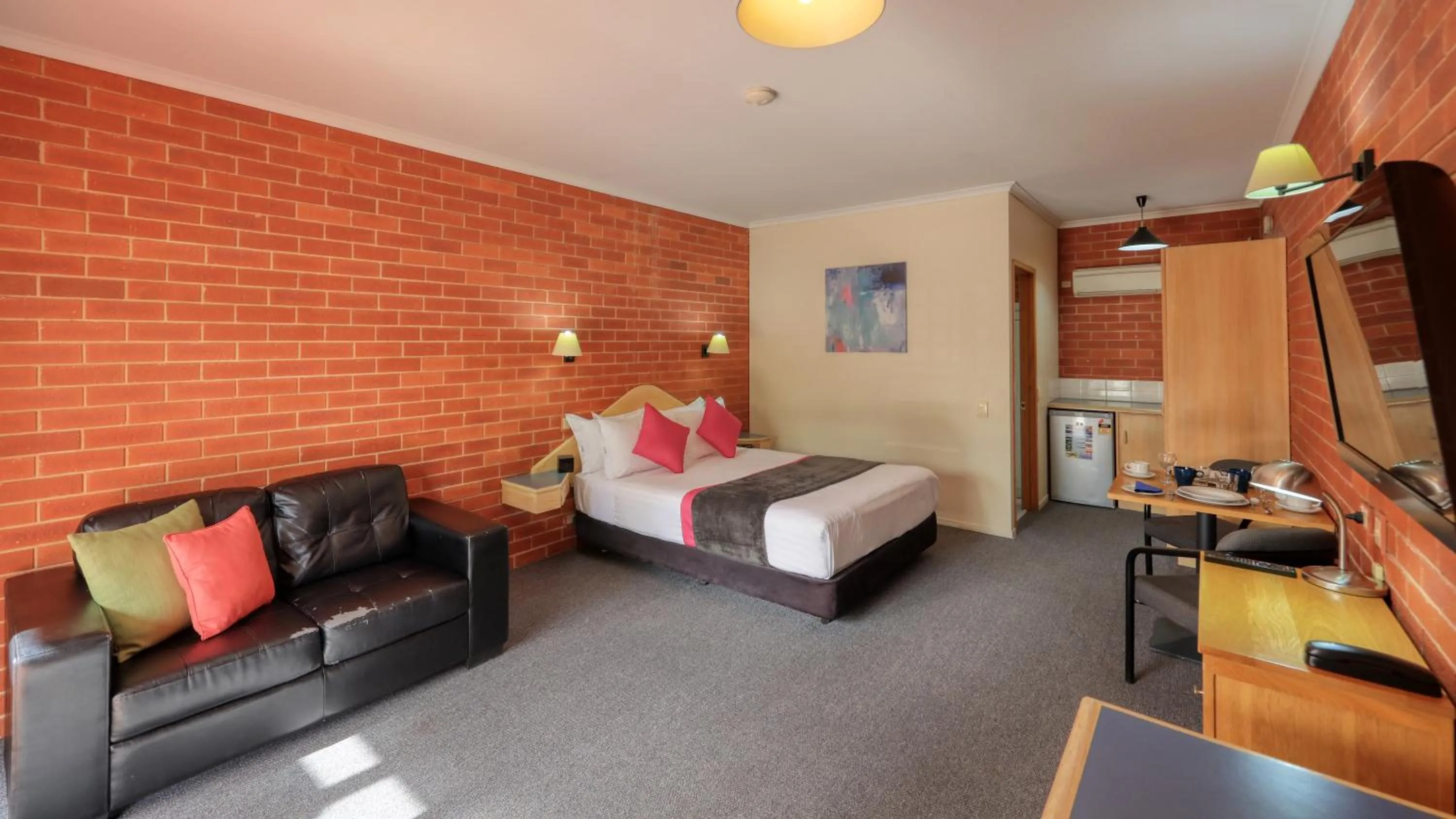 Photo of the whole room, Bed in Comfort Inn Lady Augusta