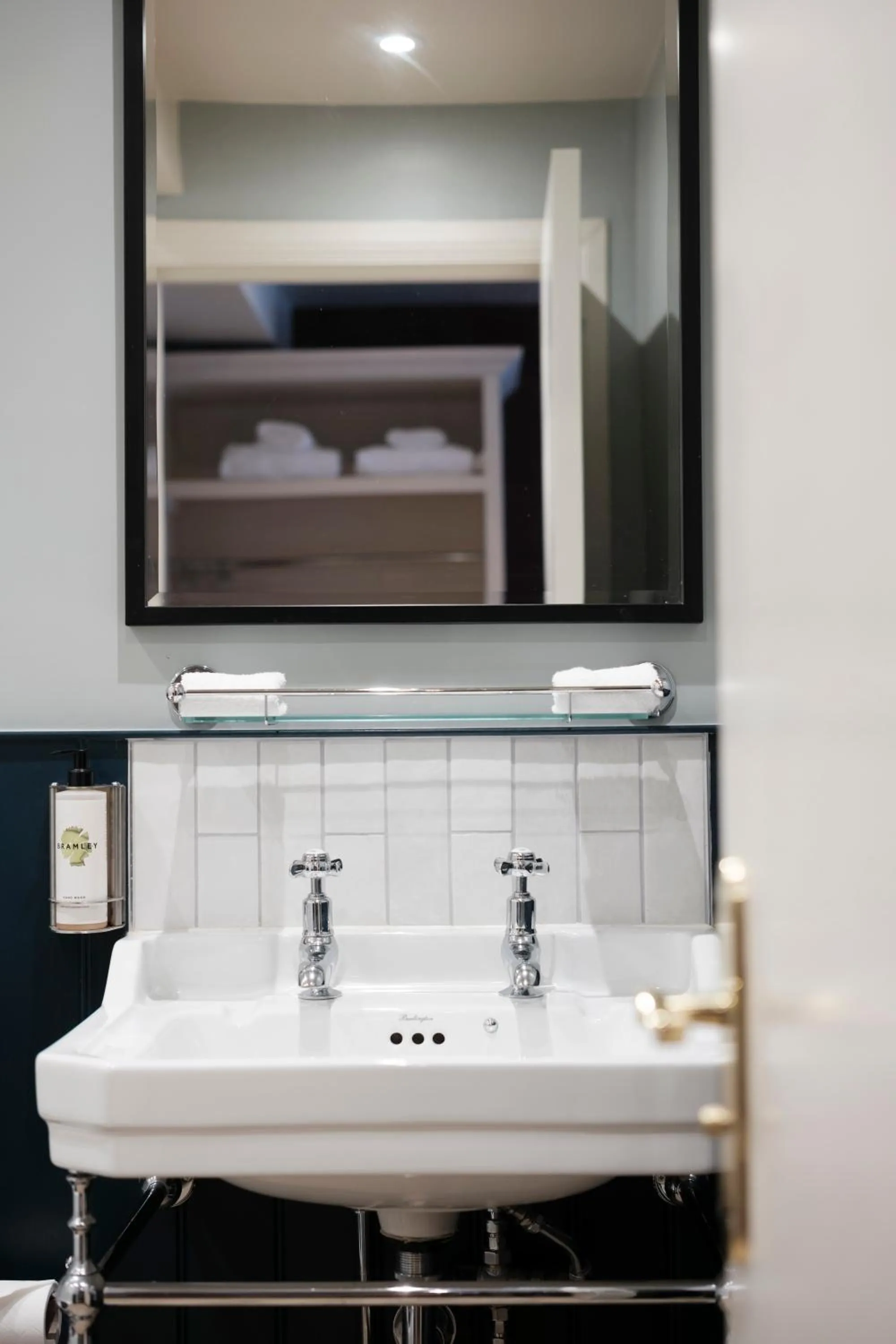 Bathroom in The Pilgrim Inn