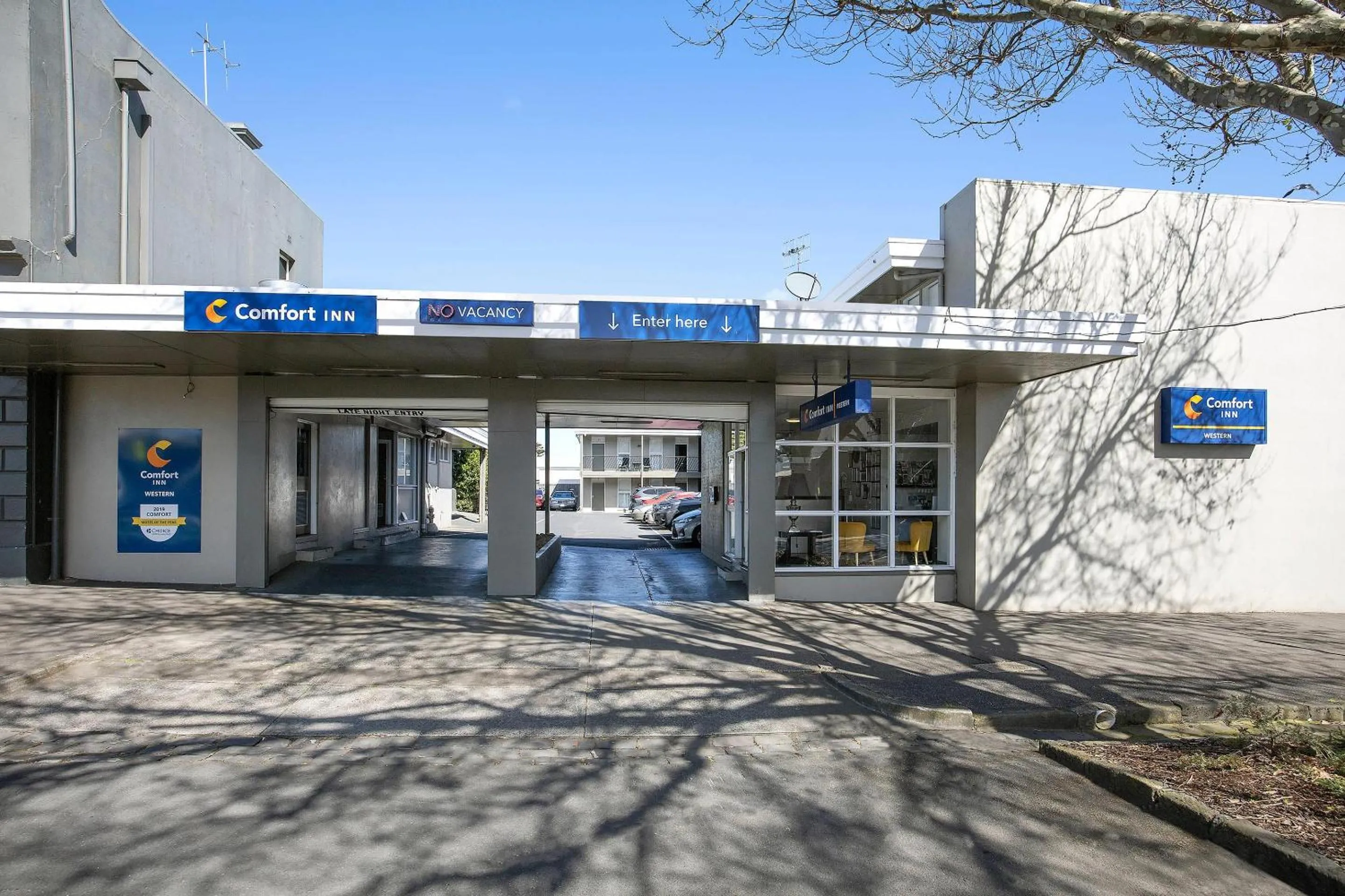 Property building in Comfort Inn Western