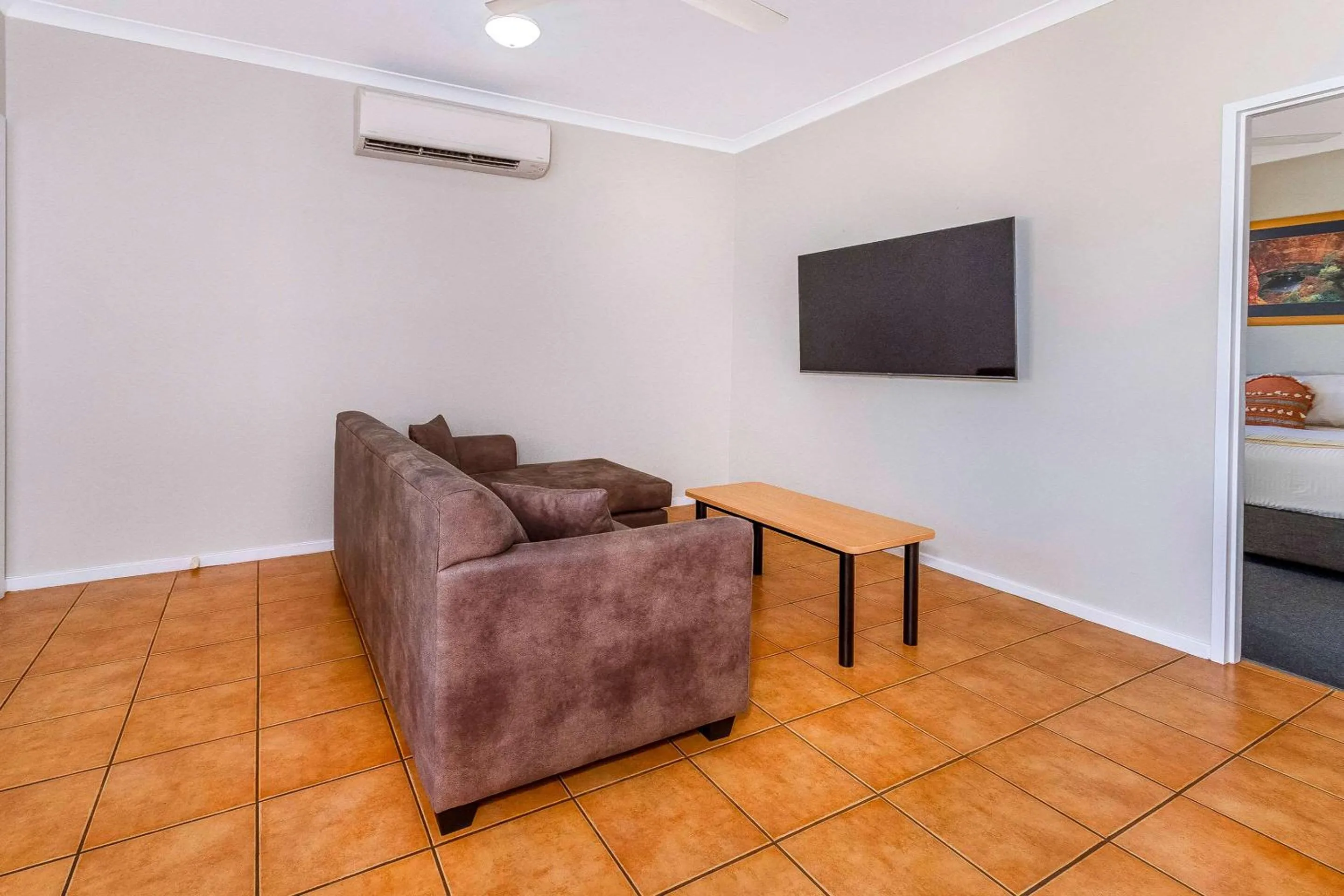 Photo of the whole room in Comfort Inn & Suites Karratha