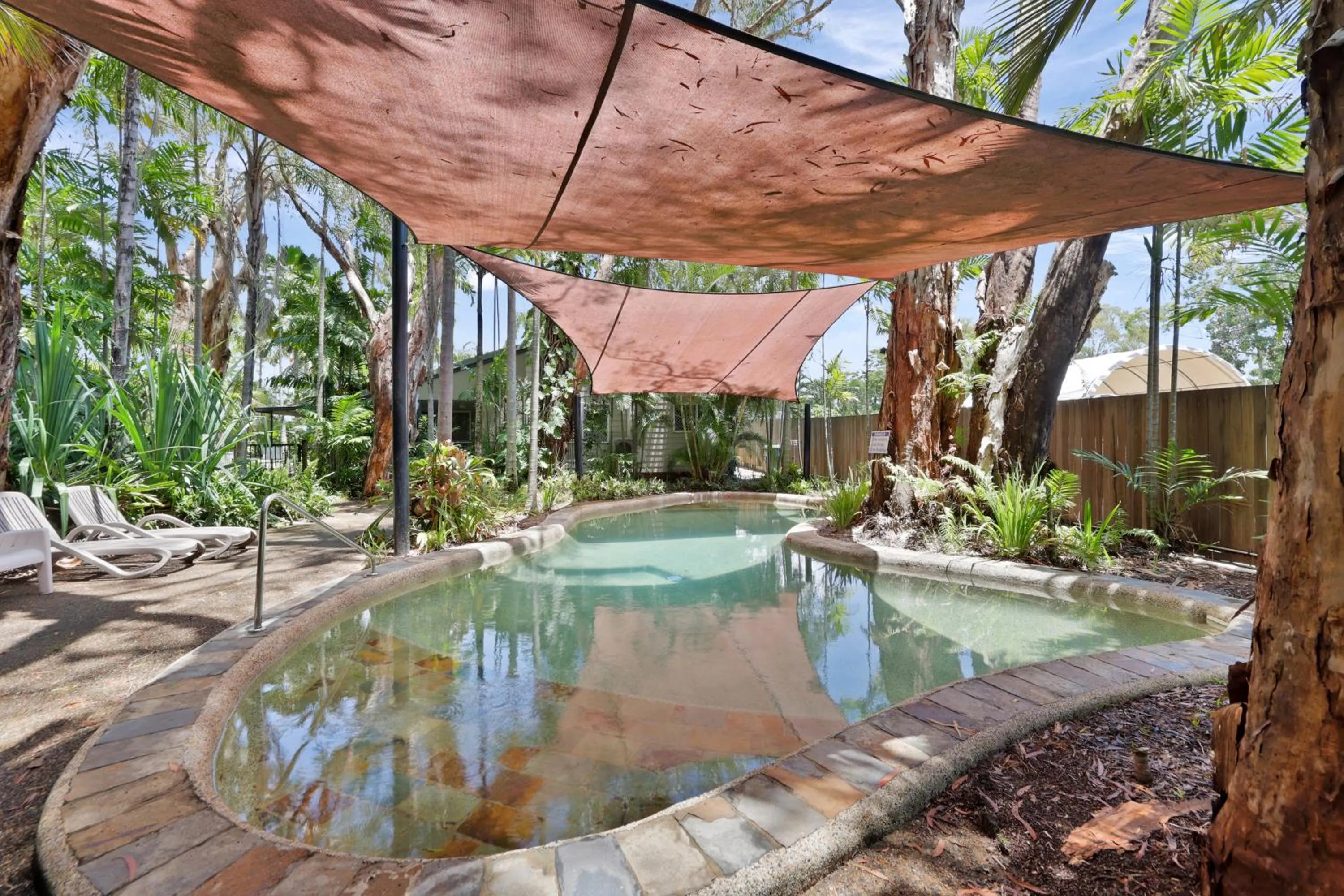 Comfort Resort Blue Pacific