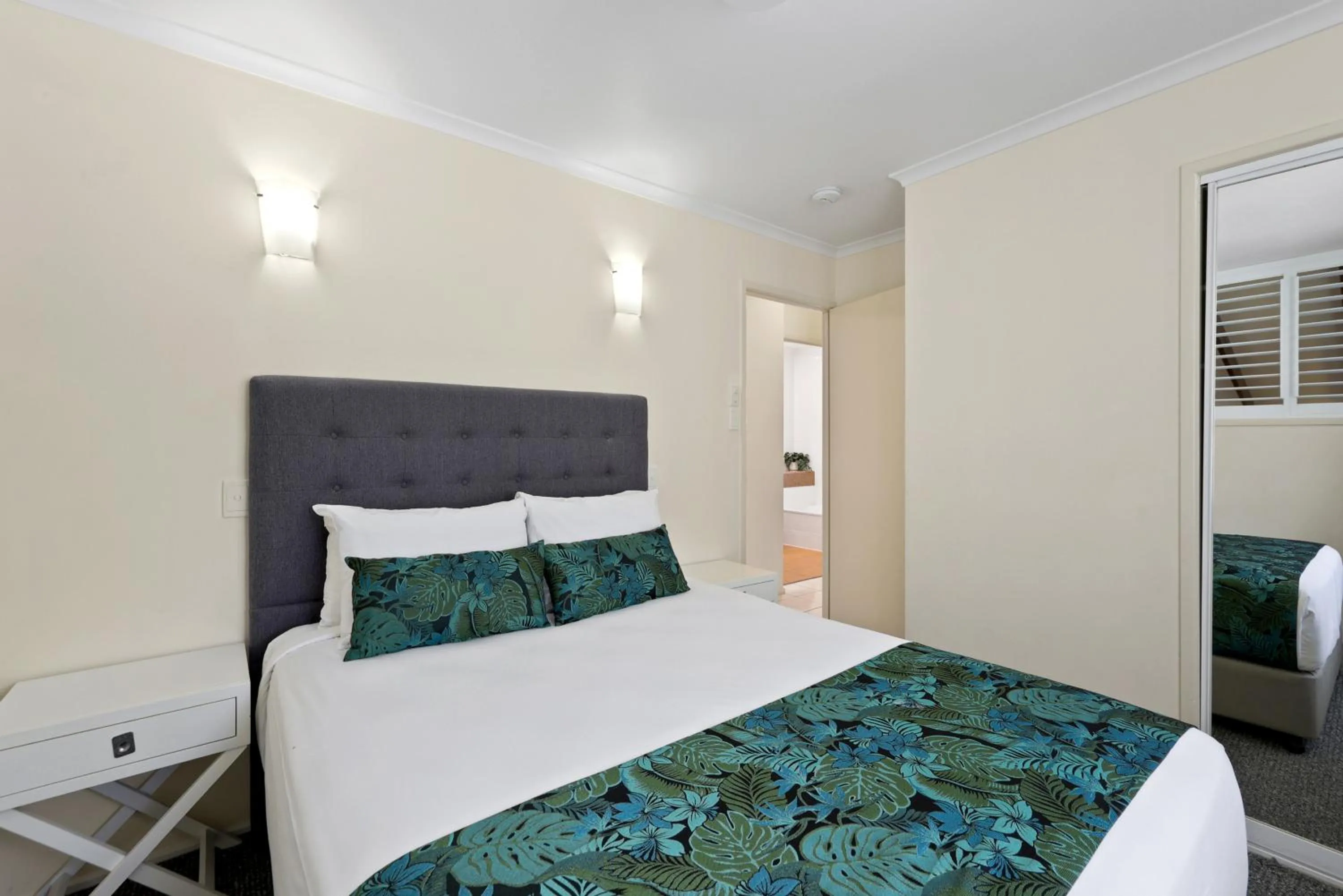 Bed in Comfort Resort Blue Pacific