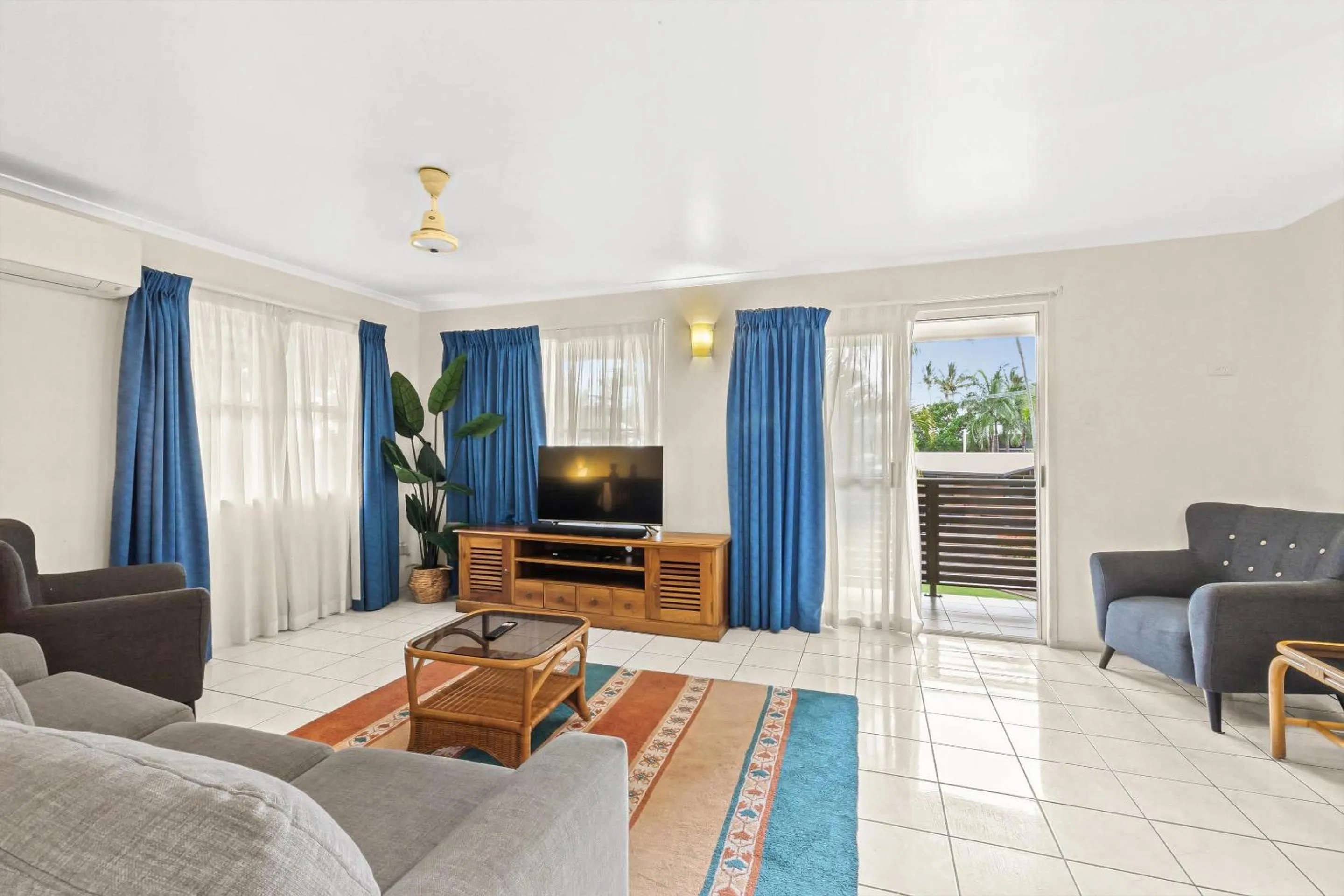 Bedroom in Comfort Resort Blue Pacific