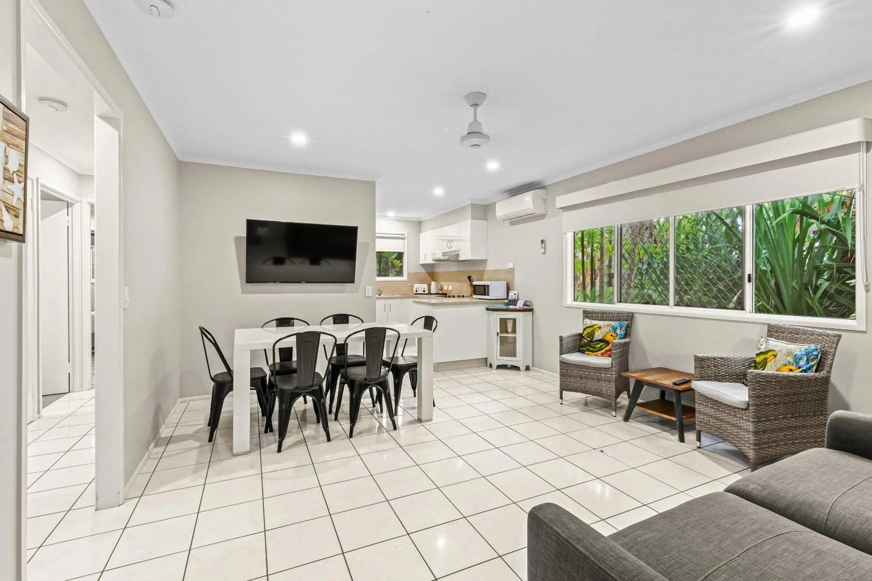 Bedroom in Comfort Resort Blue Pacific