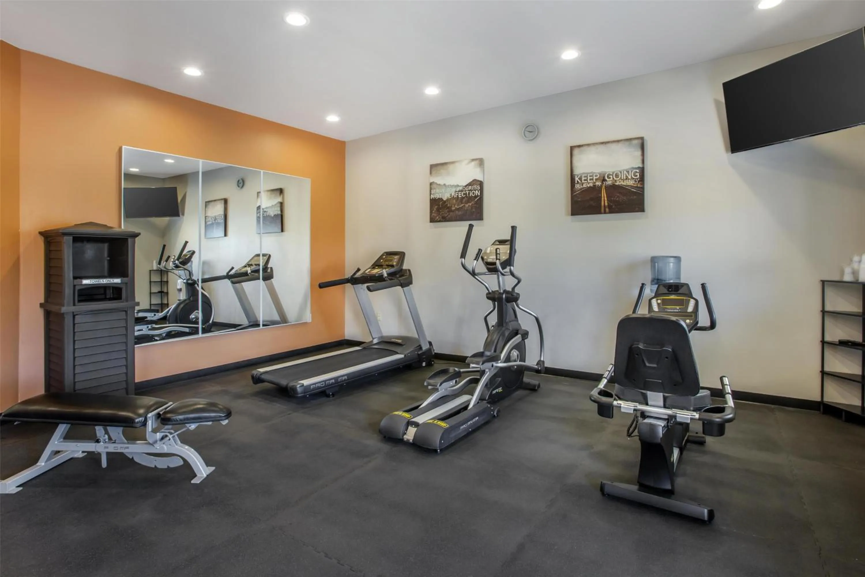Fitness centre/facilities in Best Western Copper Hills Inn