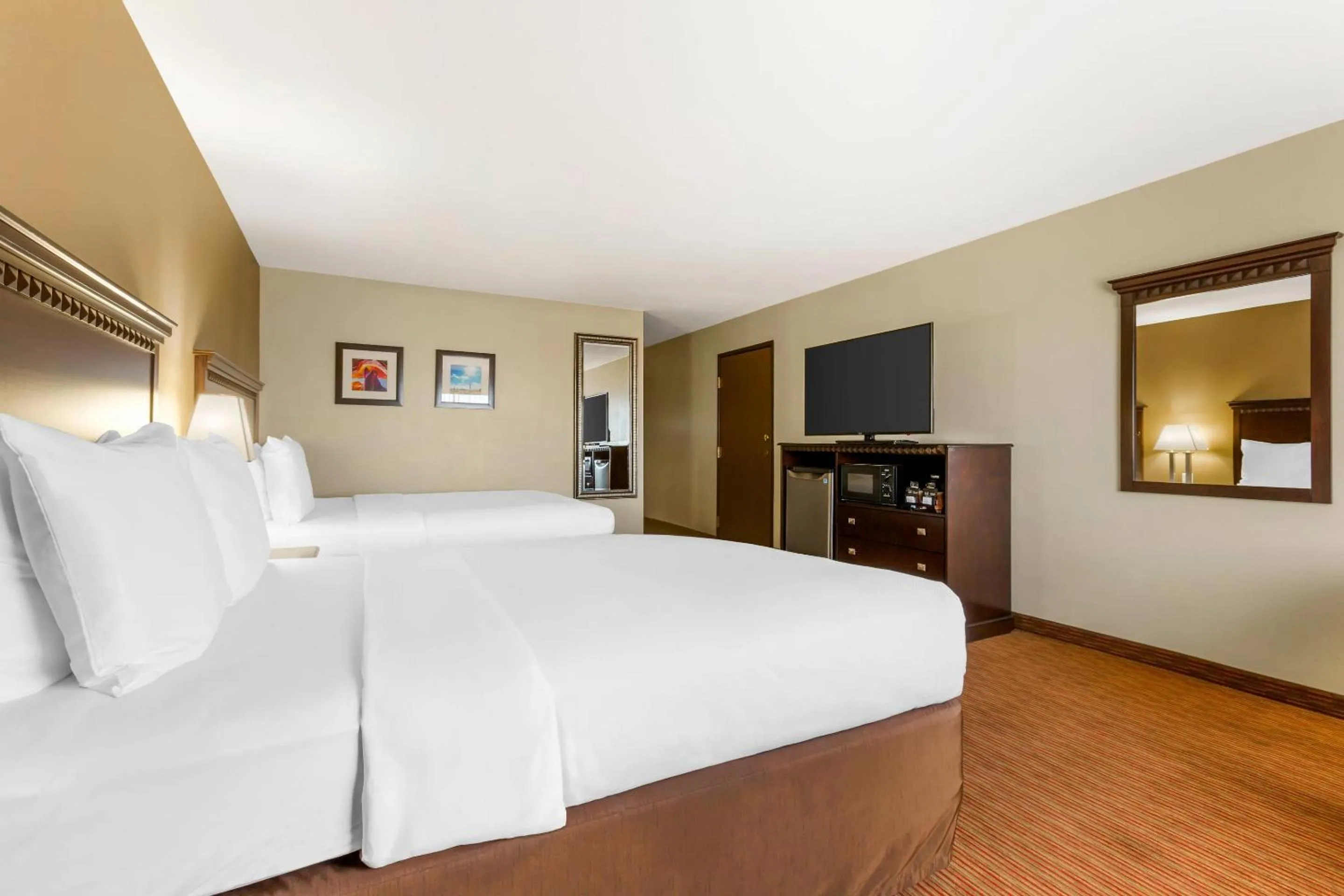 Bedroom, Bed in Comfort Inn Phoenix Central City