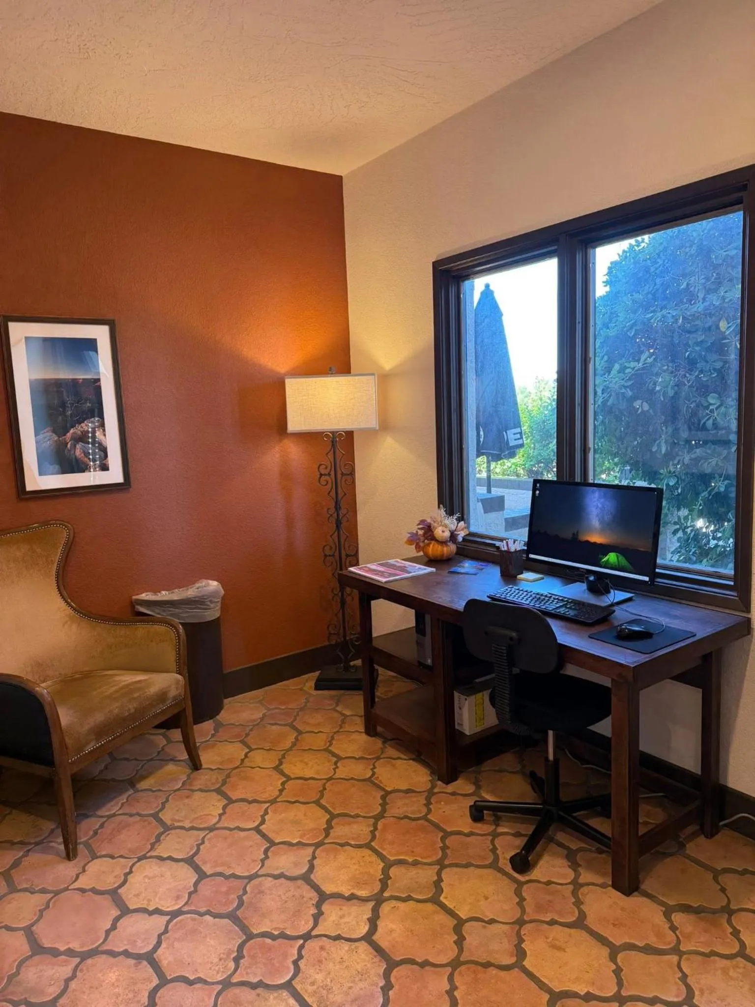 Lobby or reception in Lux Verde Hotel