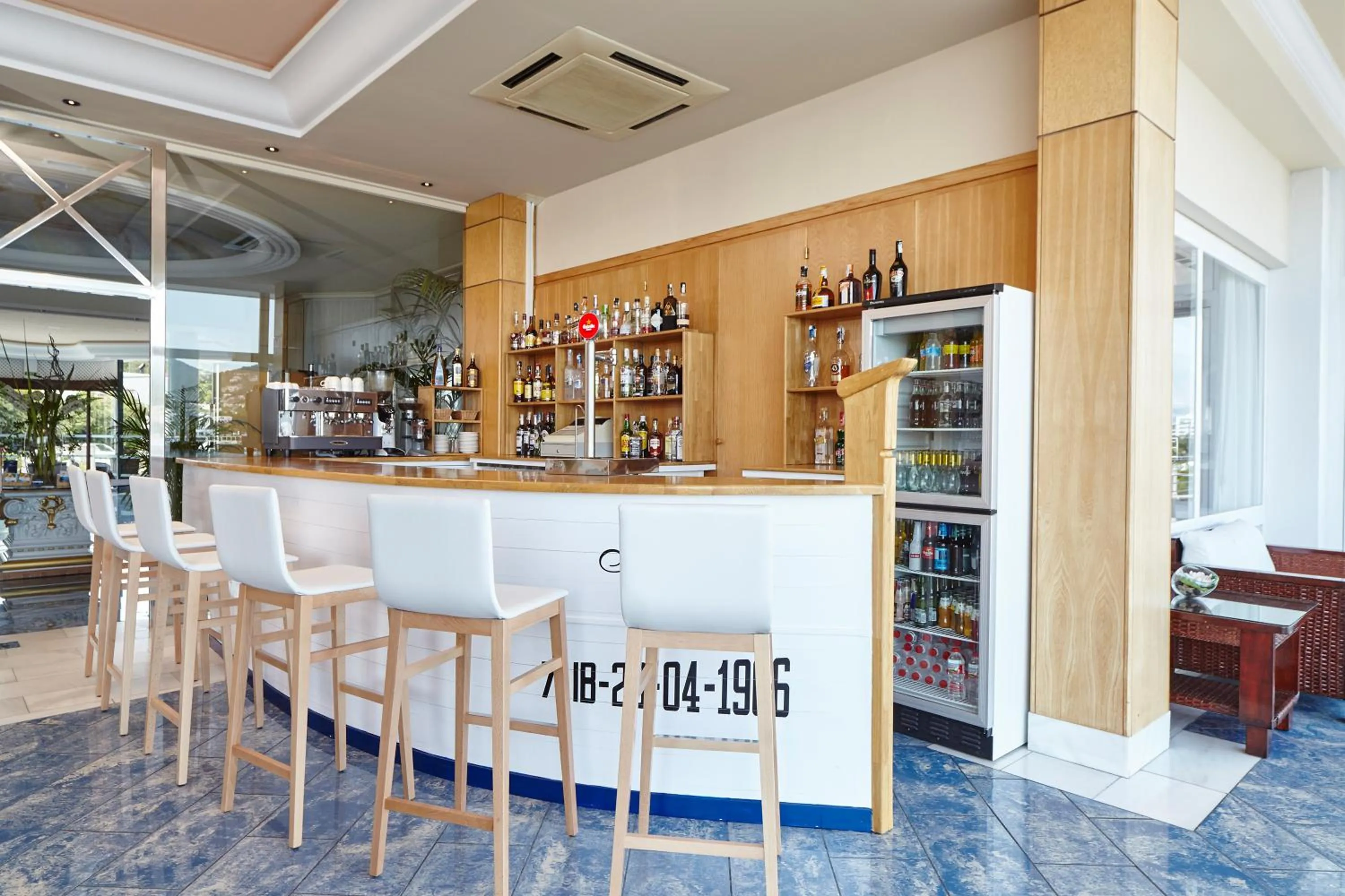 Lounge or bar in Hotel Argos Ibiza