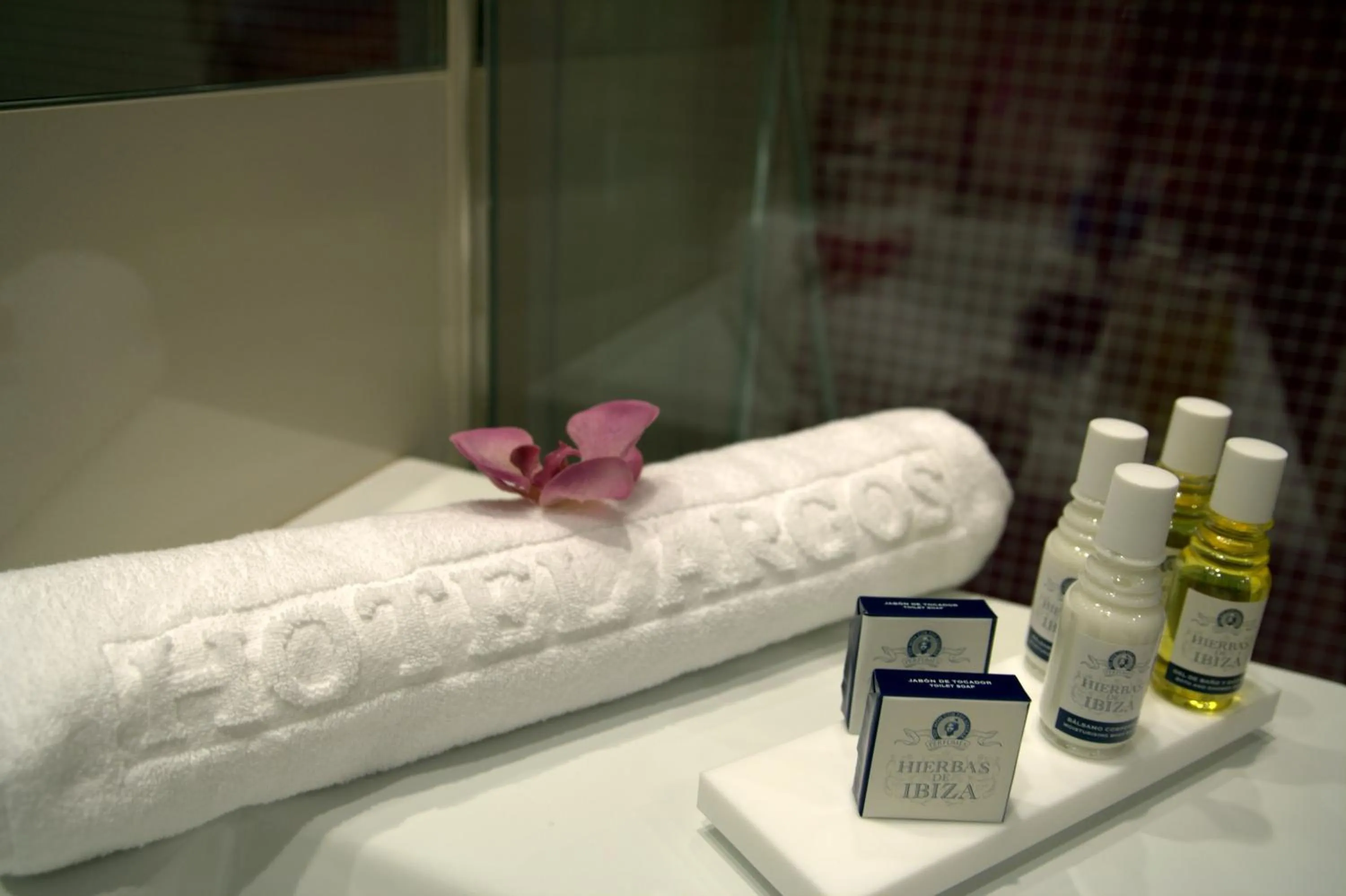 Bathroom in Hotel Argos Ibiza