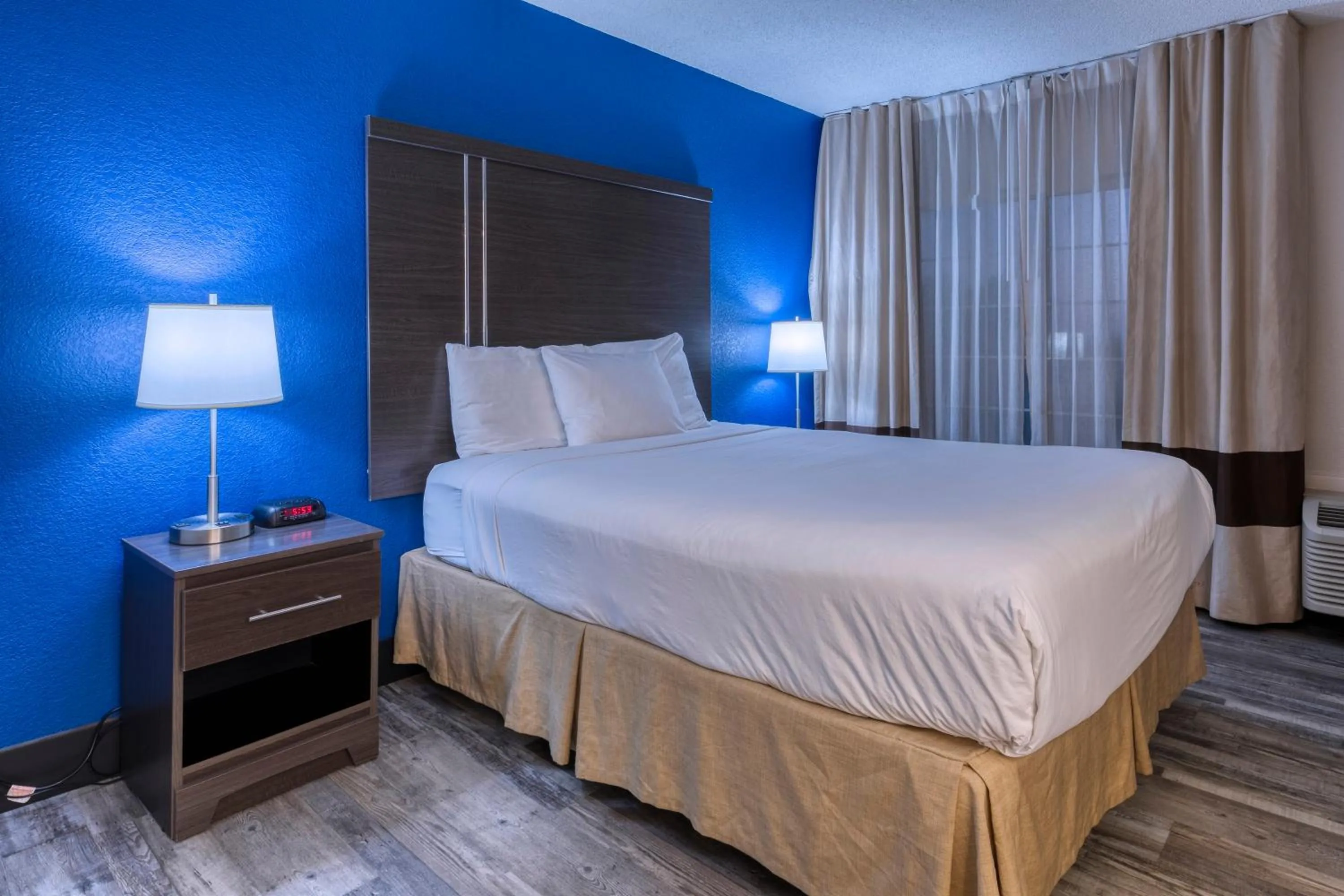 Bed in Baymont by Wyndham Casa Grande