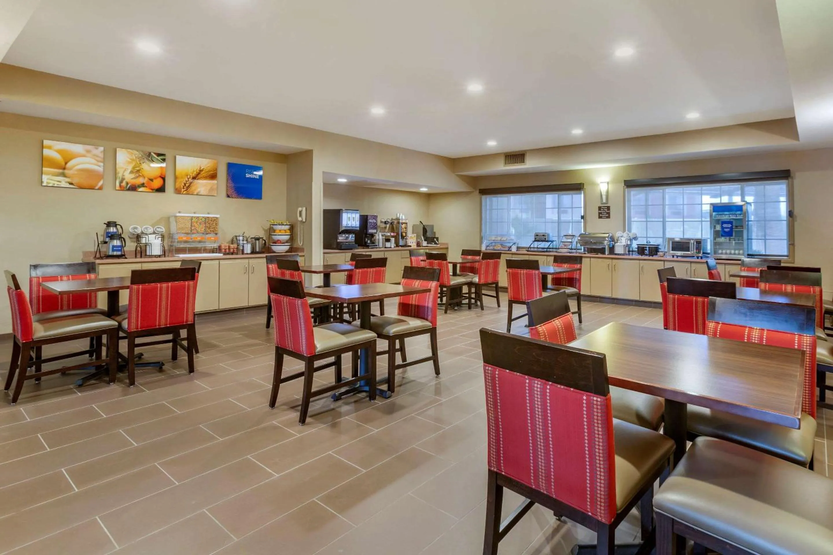 Restaurant/places to eat in Comfort Inn & Suites North Tucson Marana