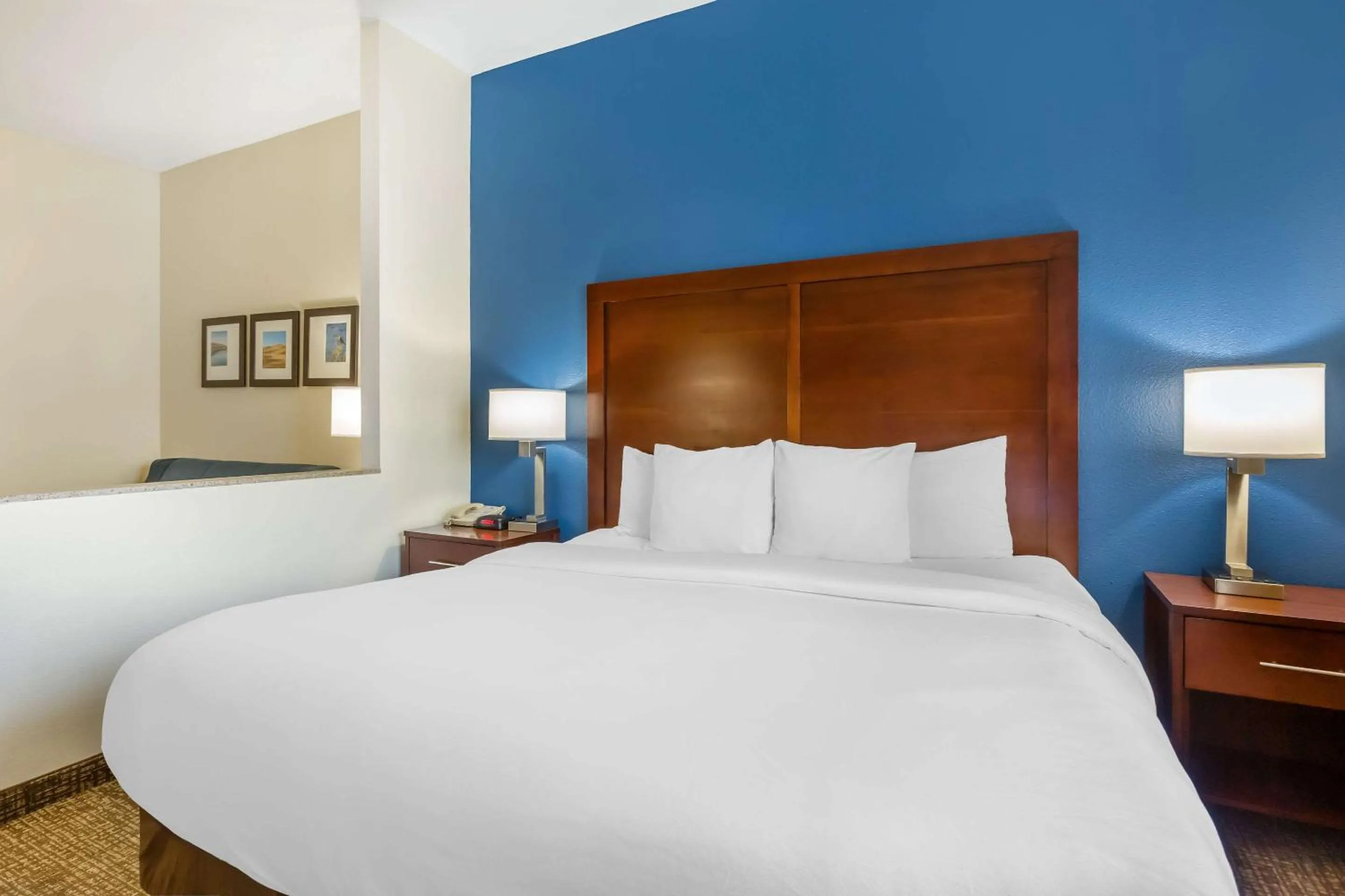 Bedroom, Bed in Comfort Inn and Suites Yuma I-8