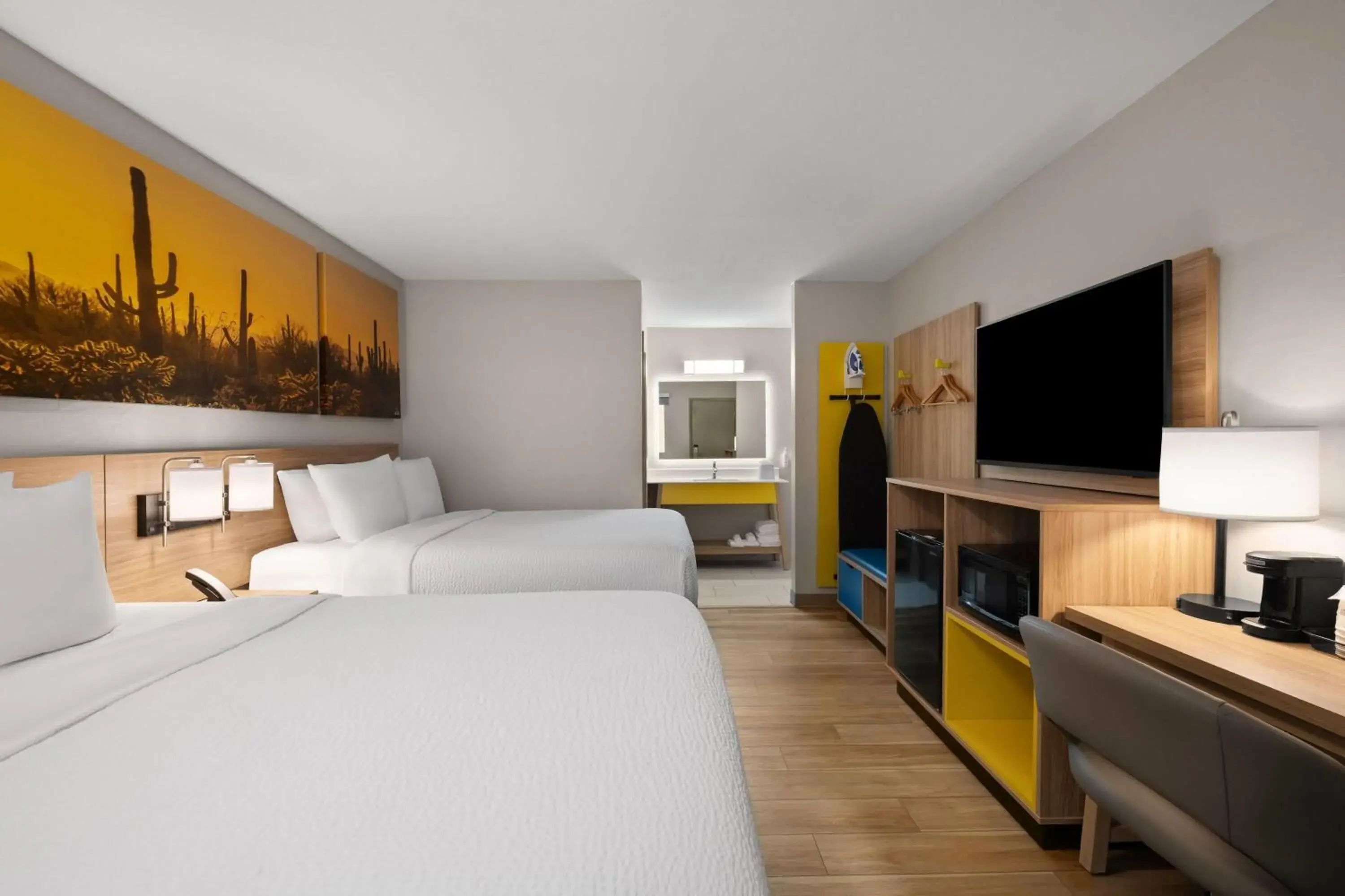 Double Room with Two Double Beds - Non-Smoking in Days Inn by Wyndham Prescott Double Room with Two Double Beds - Non-Smoking in Days Inn by Wyndham Prescott