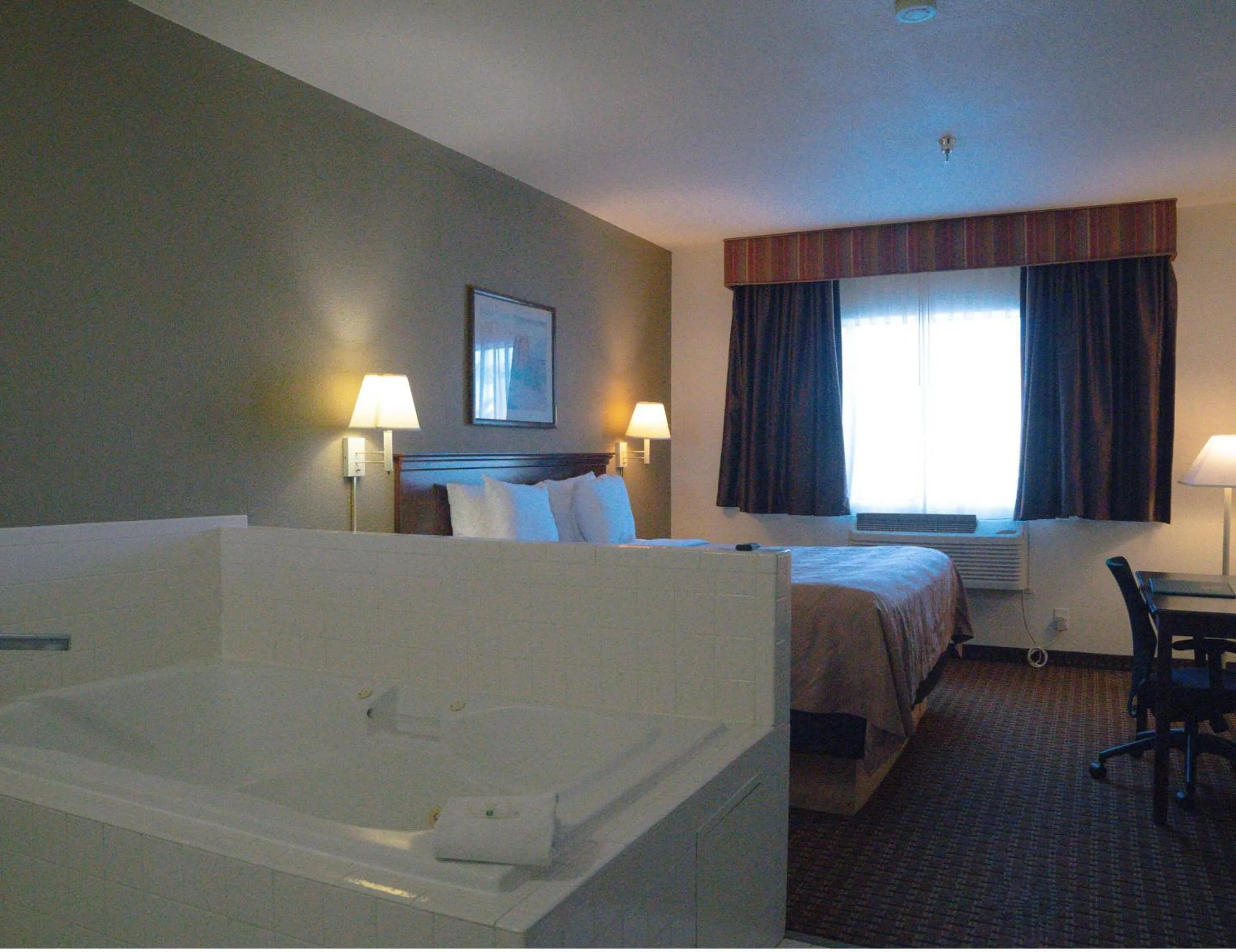 Bedroom, Bed in Quality Inn & Suites Yuma