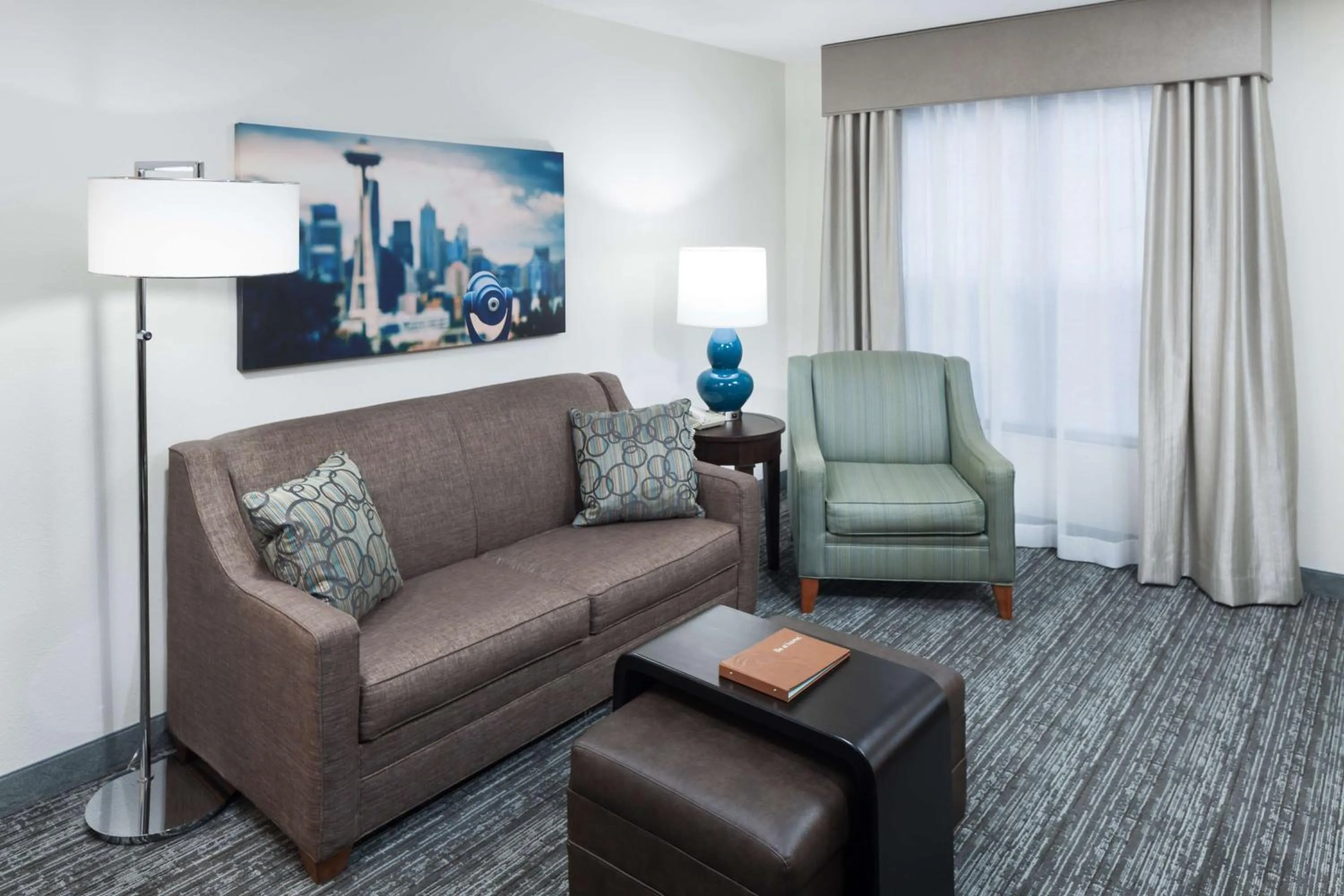 Living room in Homewood Suites by Hilton Seattle-Tacoma Airport/Tukwila