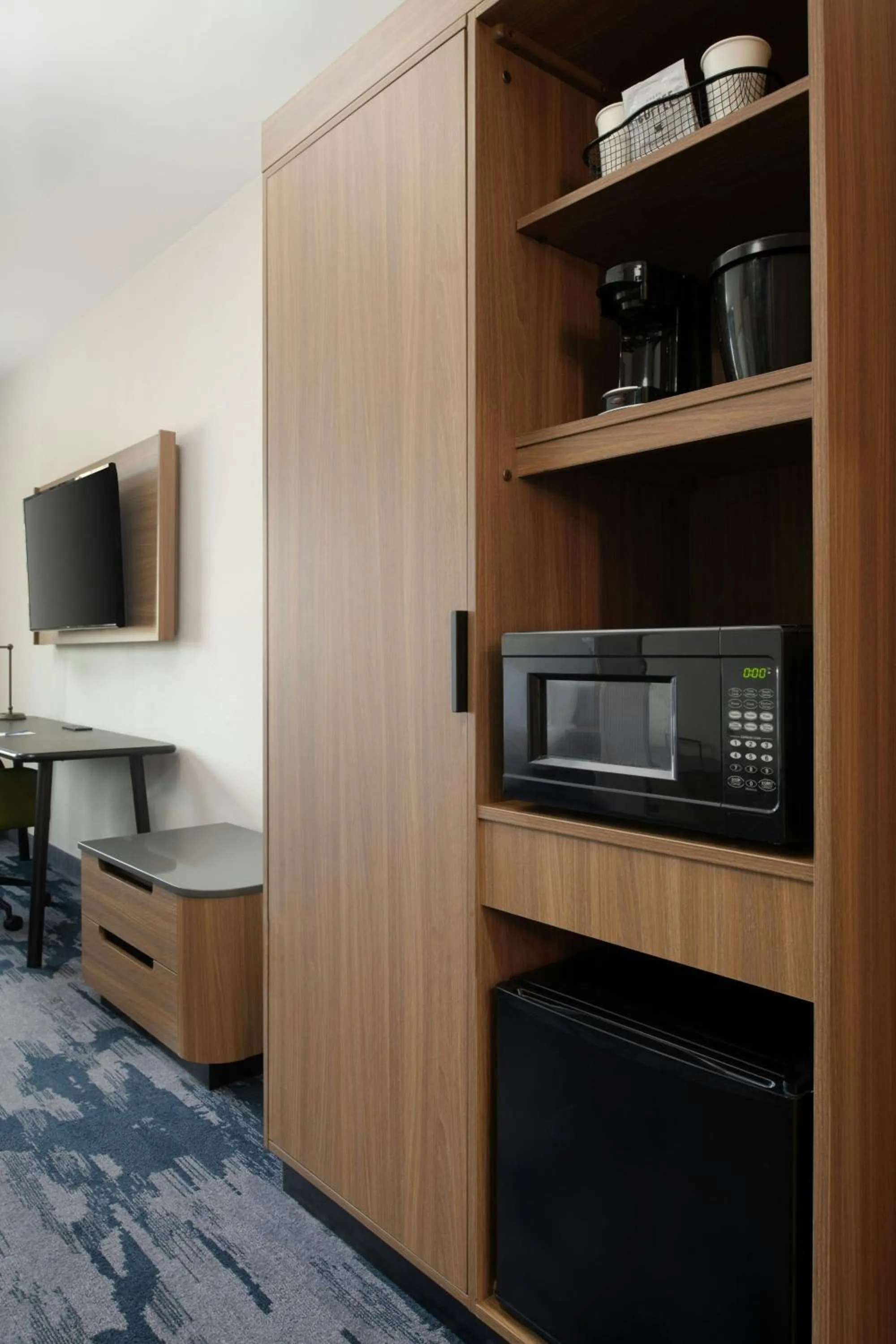 Photo of the whole room in Fairfield by Marriott Inn & Suites Scottsdale Old Town