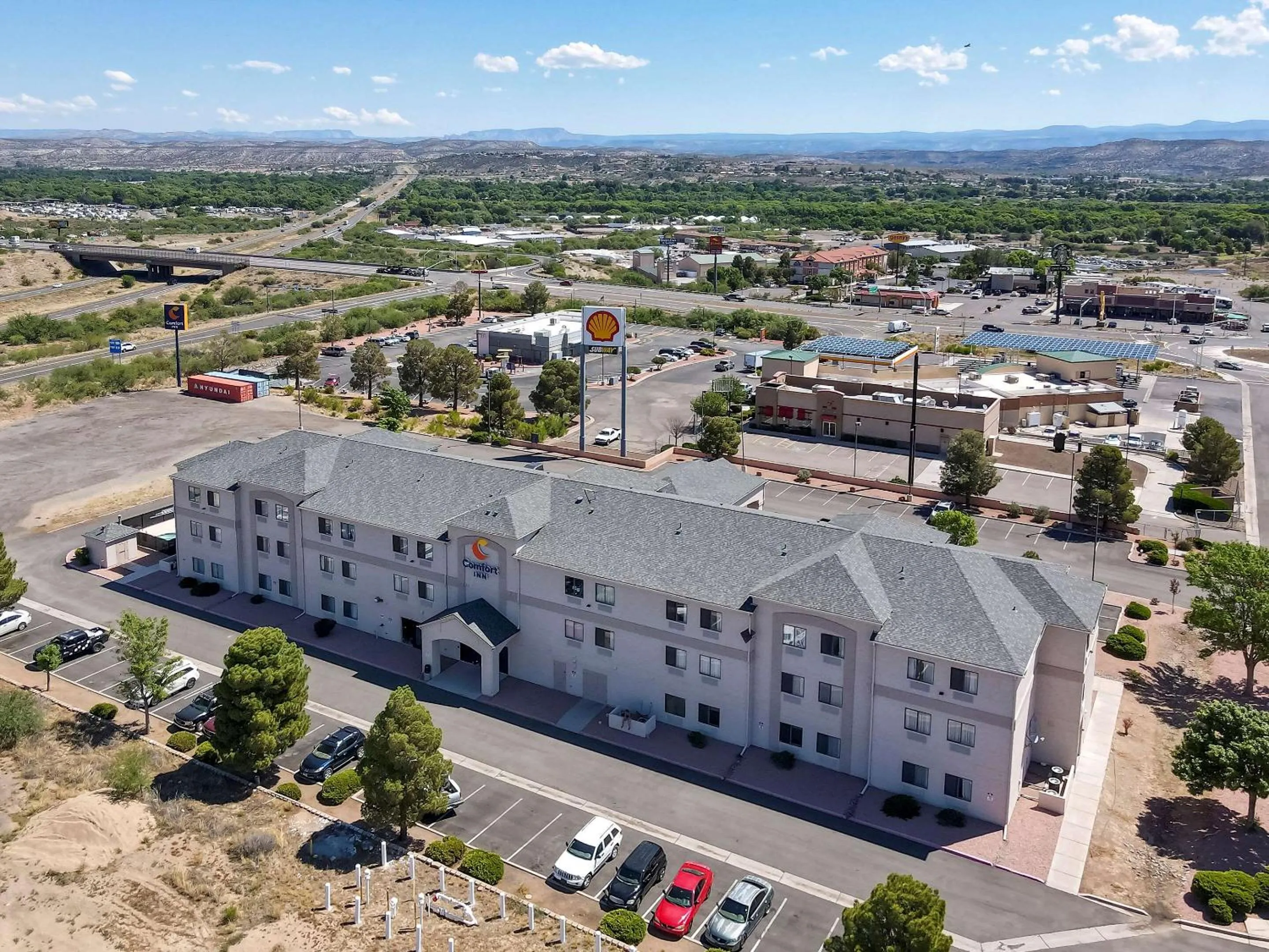Property building in Comfort Inn Camp Verde I-17