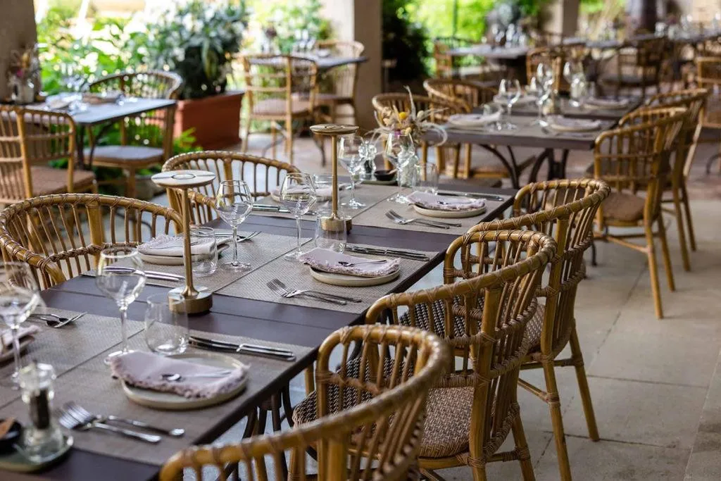 Restaurant/places to eat in LA FERME DE LA HUPPE