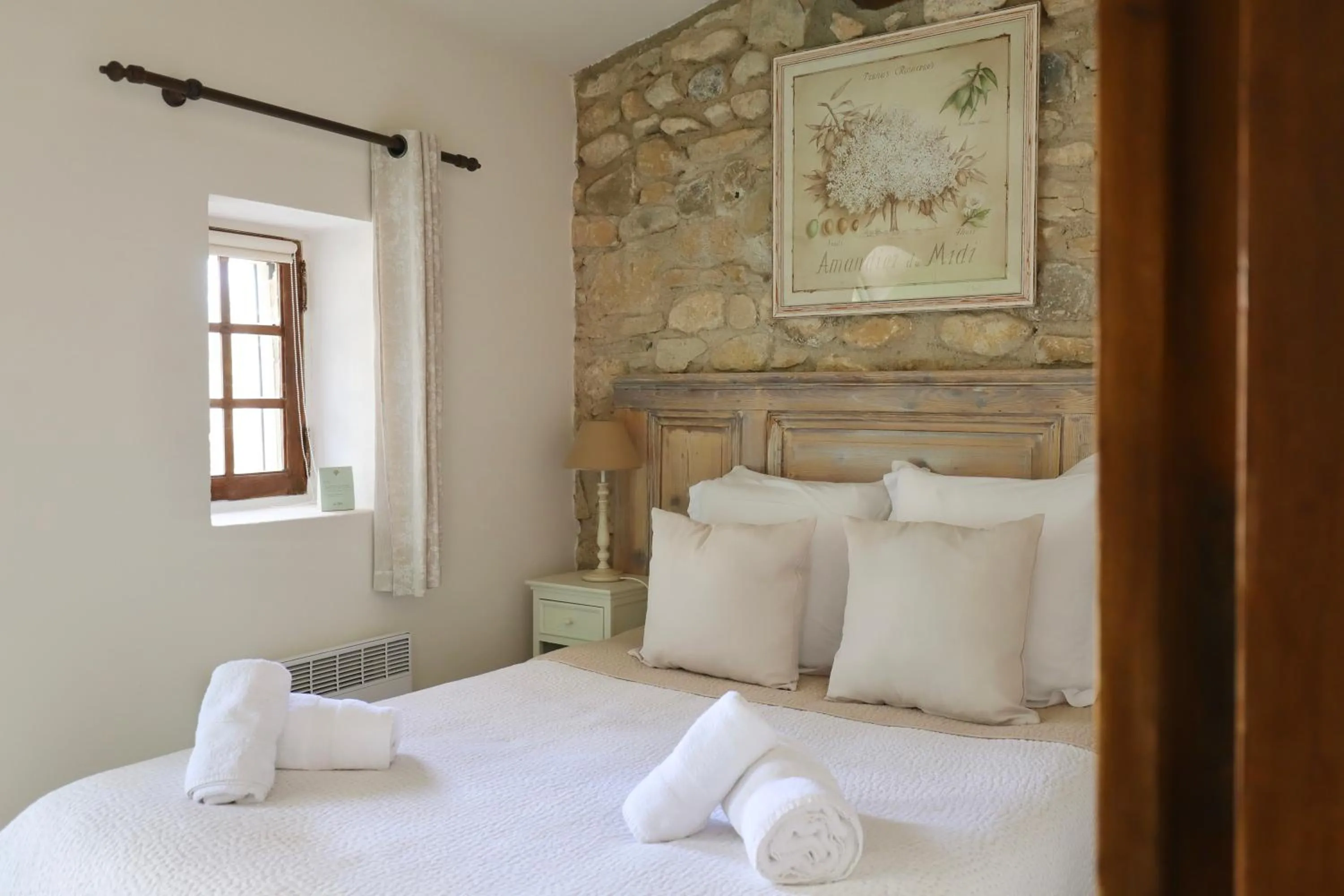 Bedroom, Bed in LA FERME DE LA HUPPE