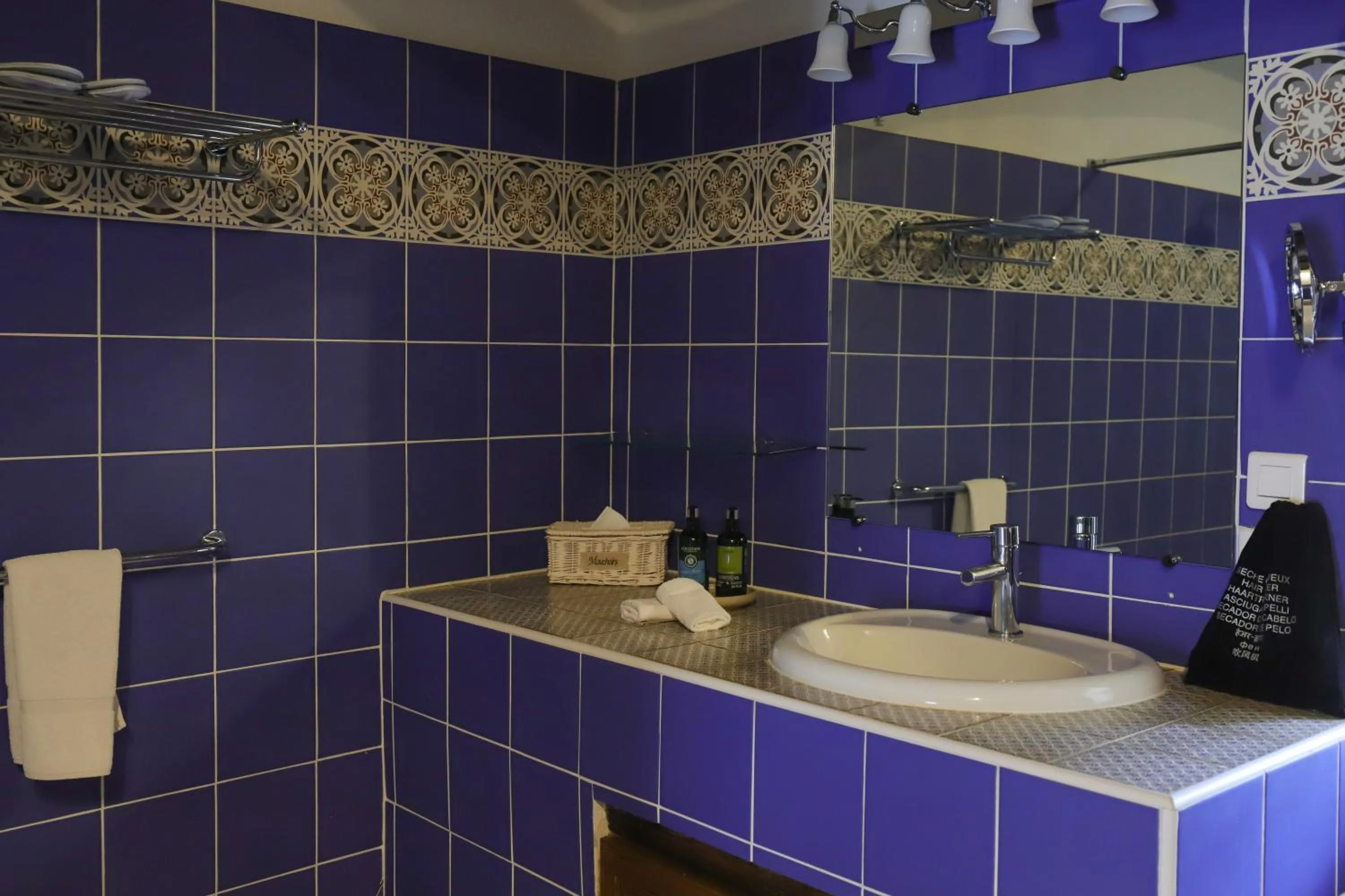 Bathroom in LA FERME DE LA HUPPE