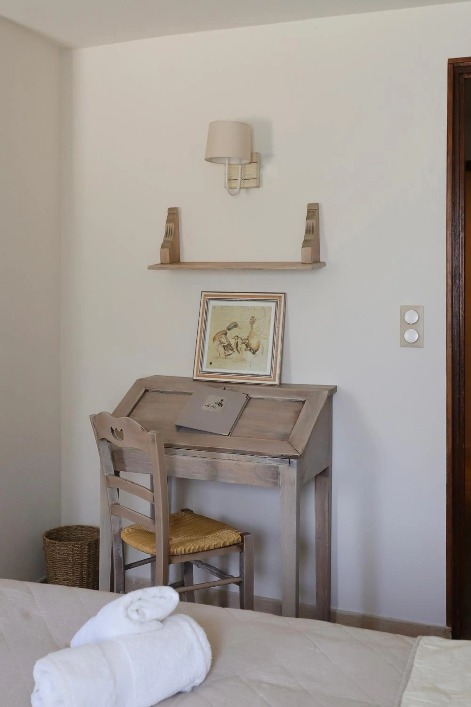 Bedroom in LA FERME DE LA HUPPE