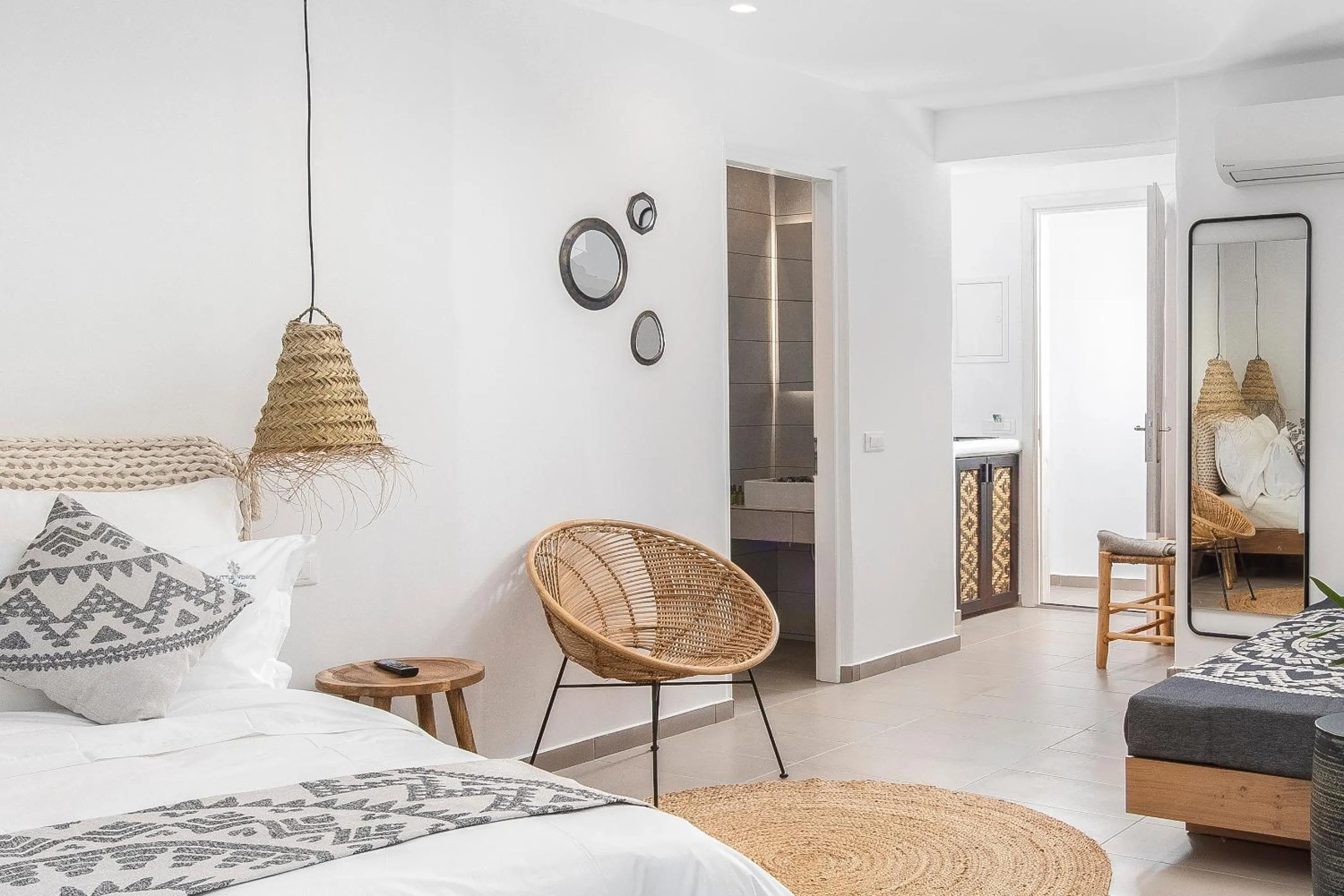 Seating area, Bed in Little Venice Villas