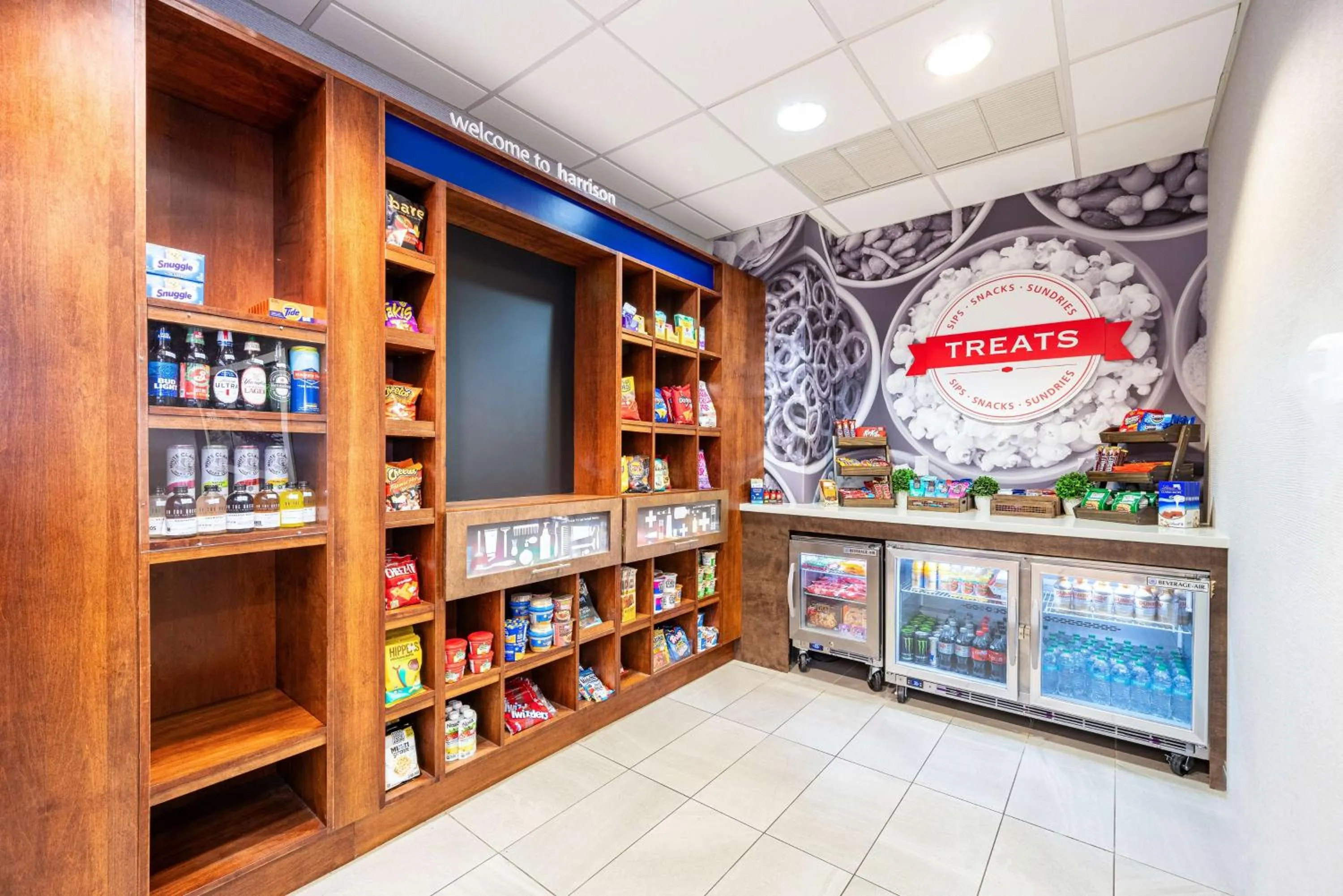 Restaurant/places to eat in Hampton Inn & Suites Newark-Harrison-Riverwalk