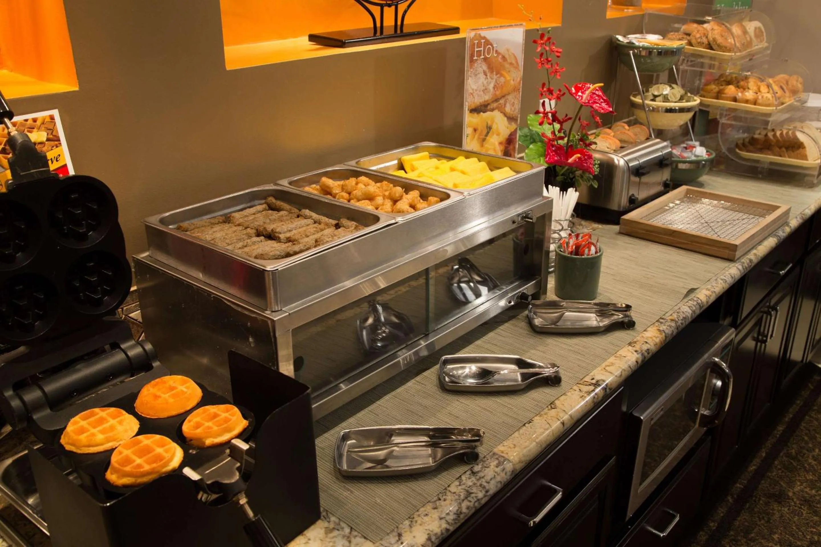 Breakfast in Quality Inn Santa Clara Convention Center