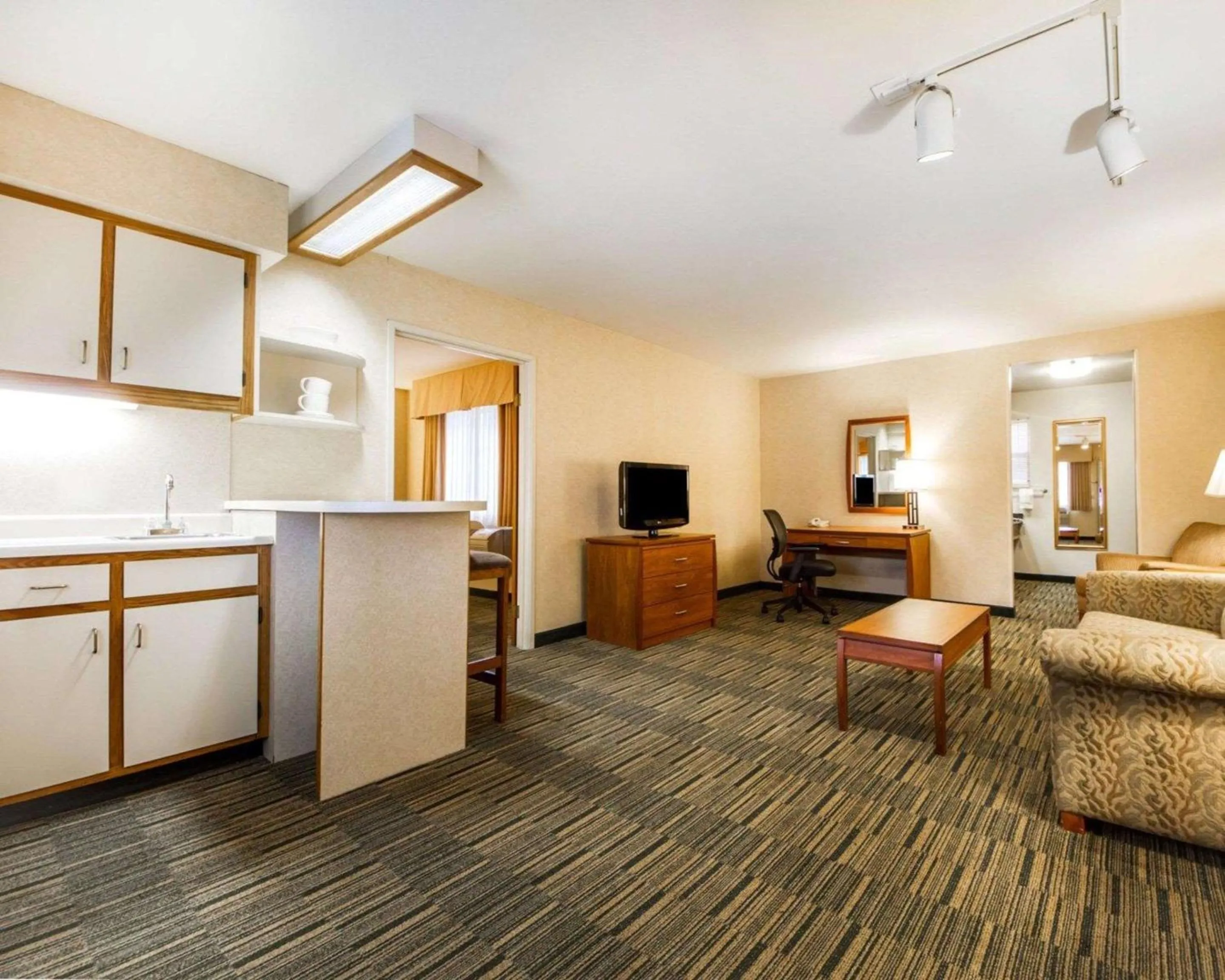 Photo of the whole room in Quality Inn Petaluma - Sonoma