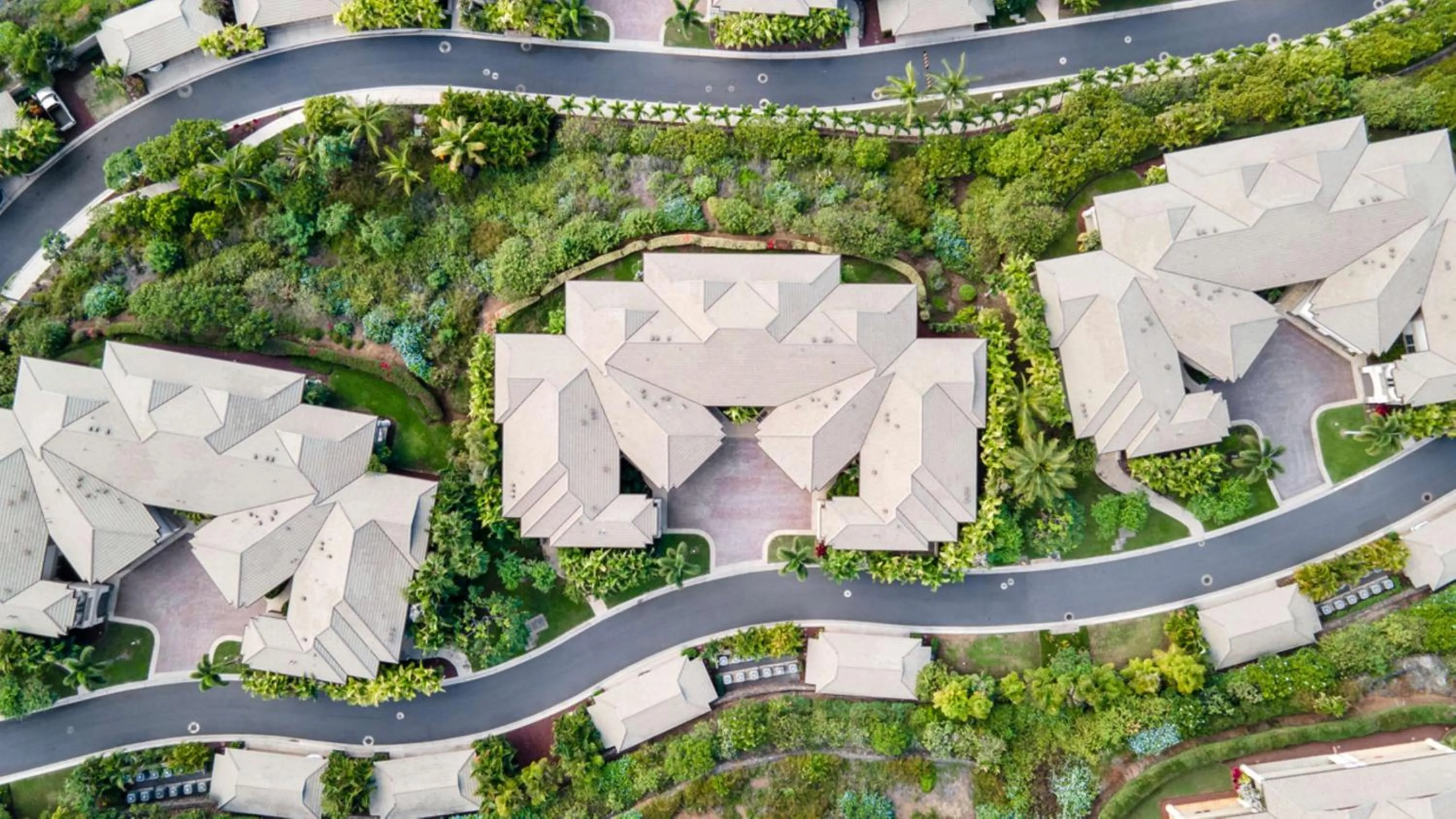 Property building in Ho'olei at Grand Wailea