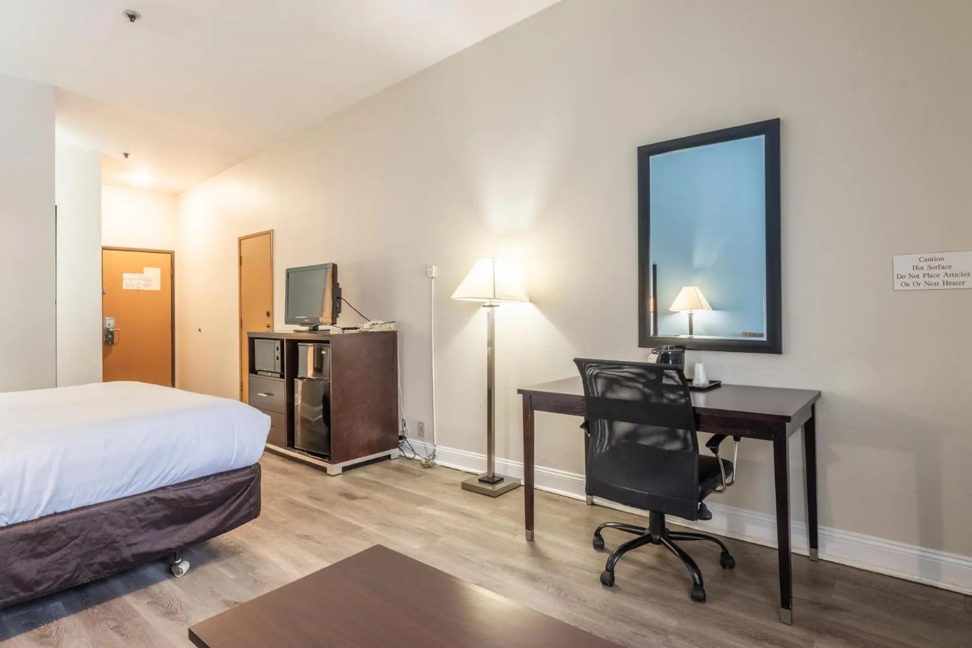 Bed in Quality Inn near Mammoth Mountain Ski Resort