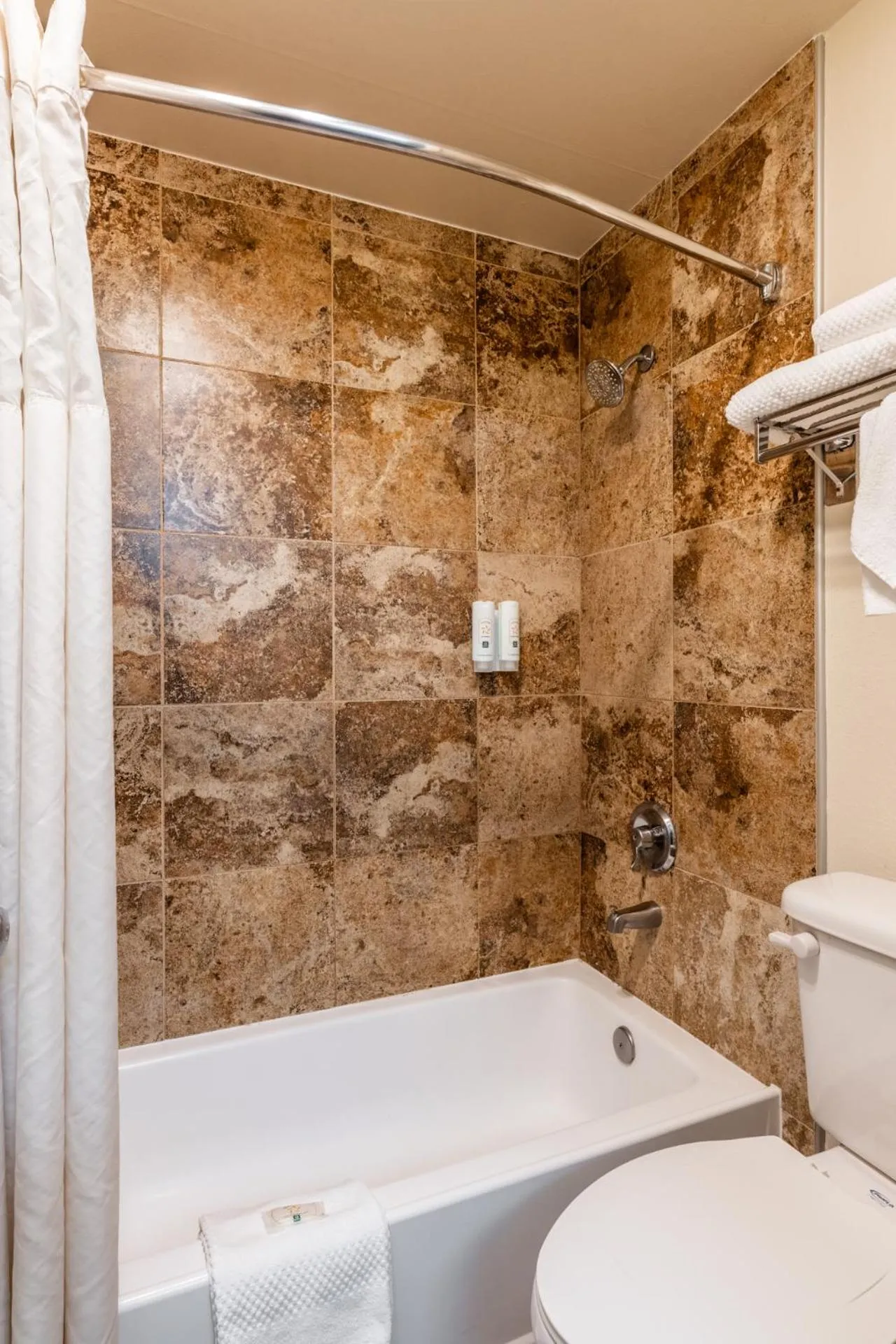 Shower in Quality Inn near Mammoth Mountain Ski Resort
