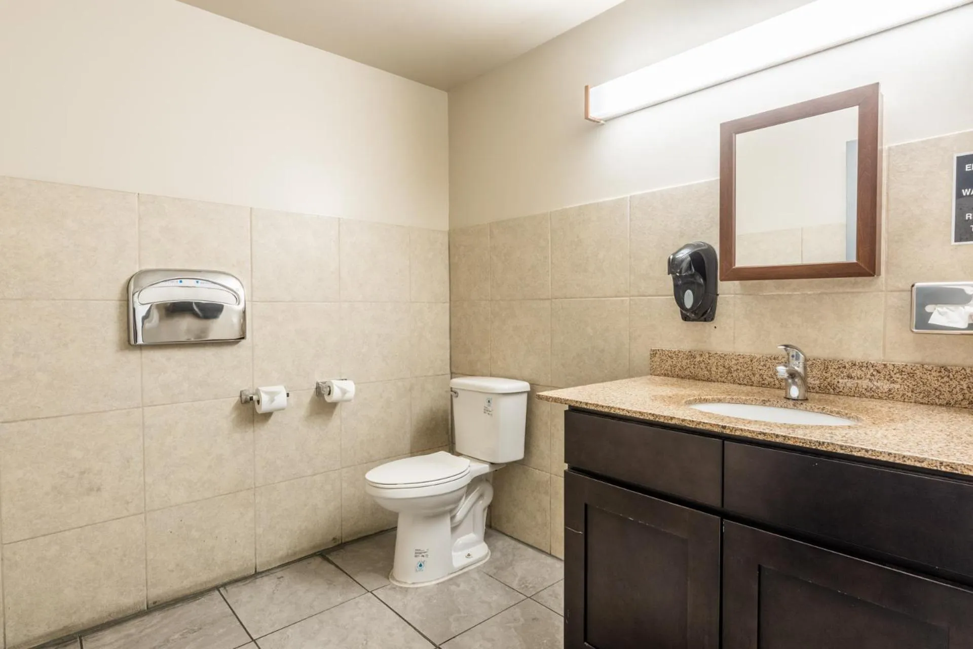 Toilet in Quality Inn near Mammoth Mountain Ski Resort