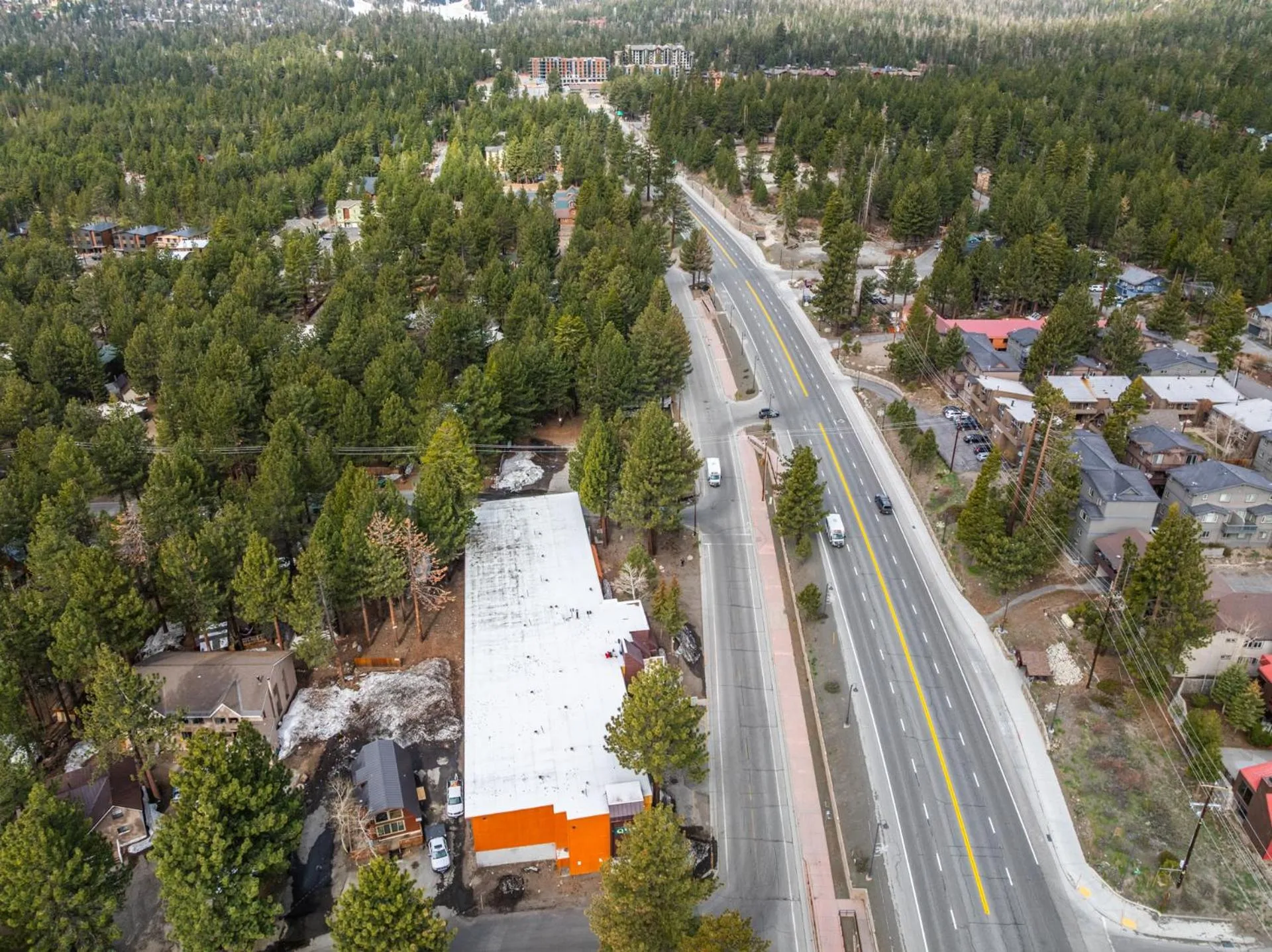 Property building in Quality Inn near Mammoth Mountain Ski Resort