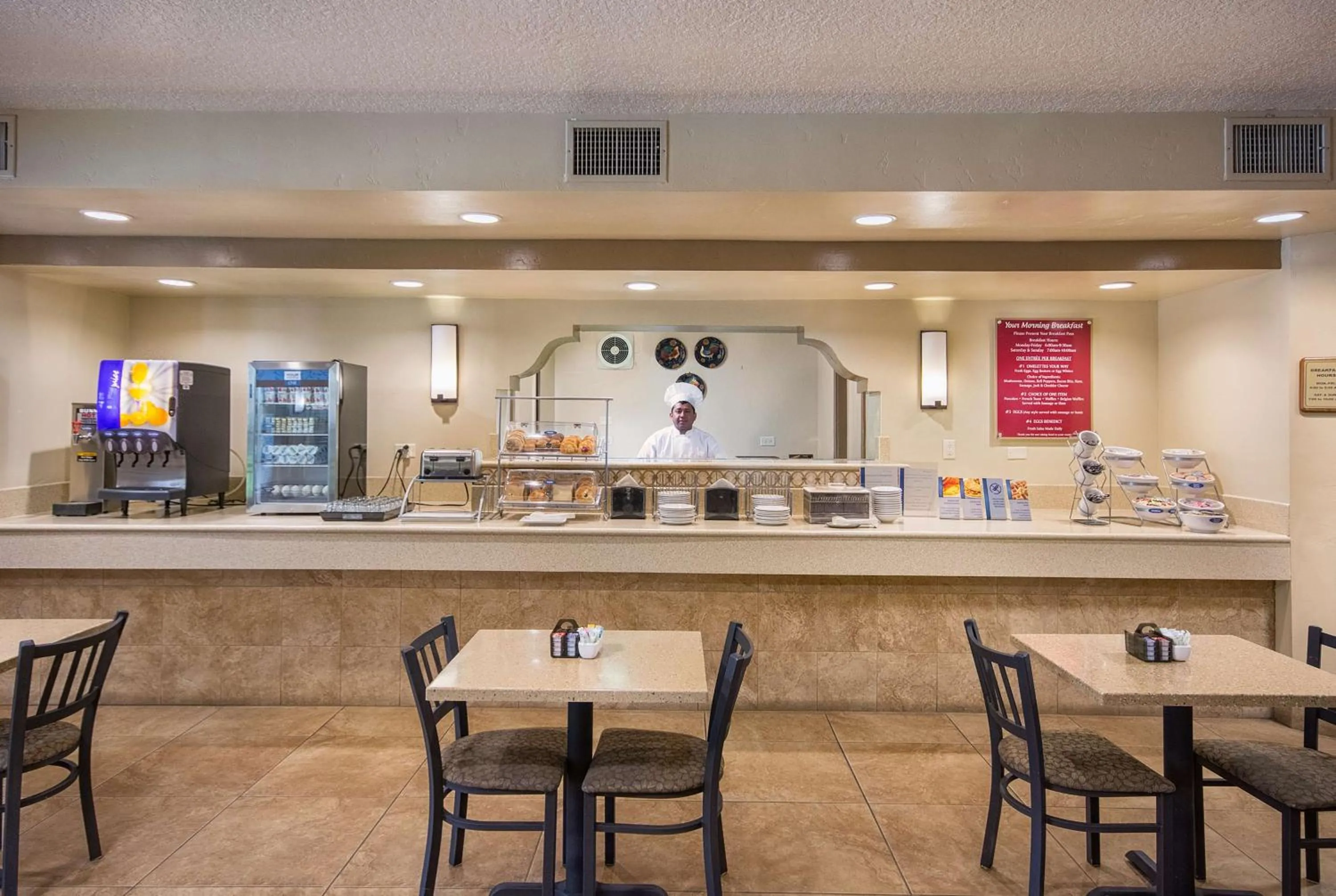 Restaurant/places to eat in Best Western San Dimas Hotel & Suites