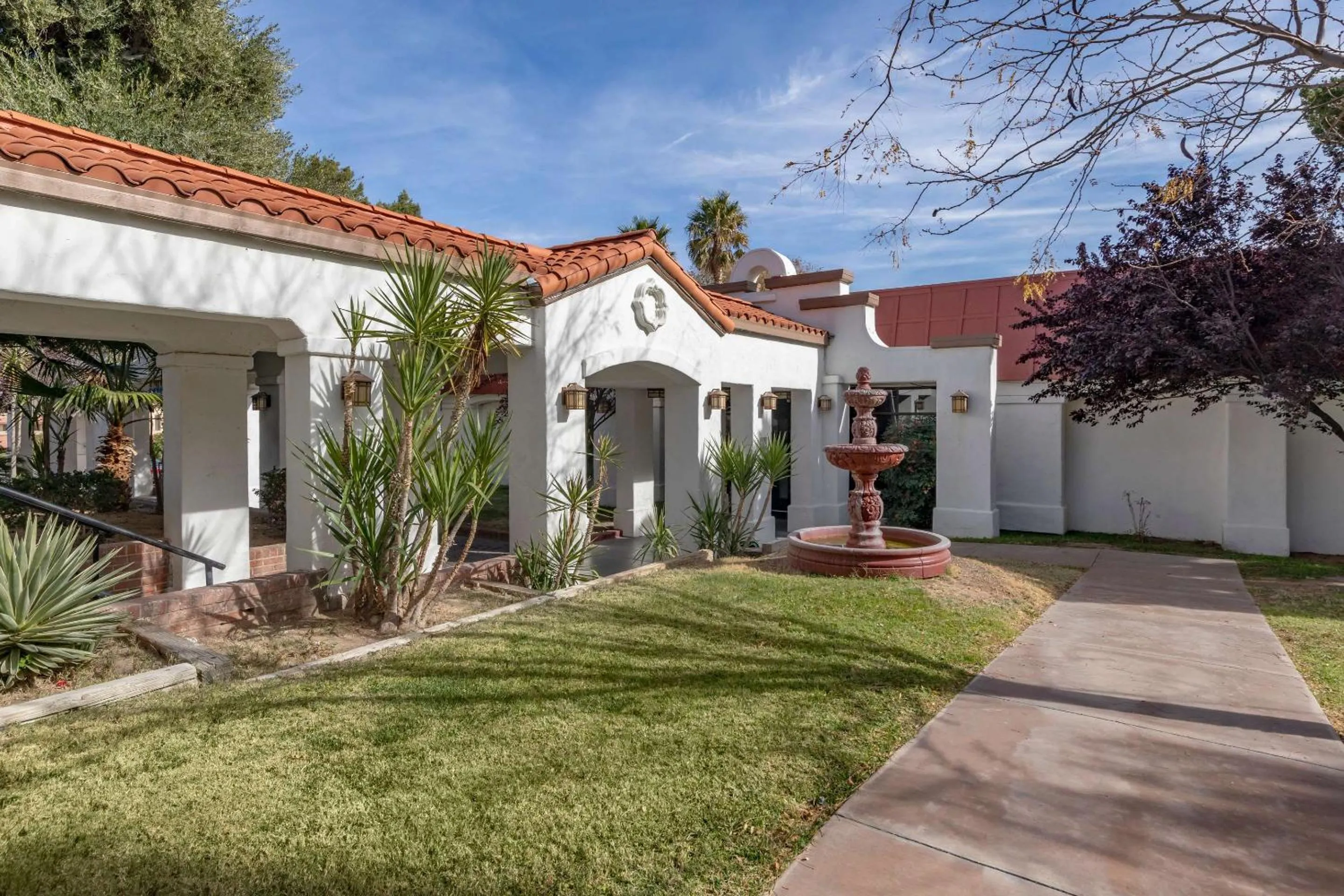 Property building in Quality Inn On Historic Route 66